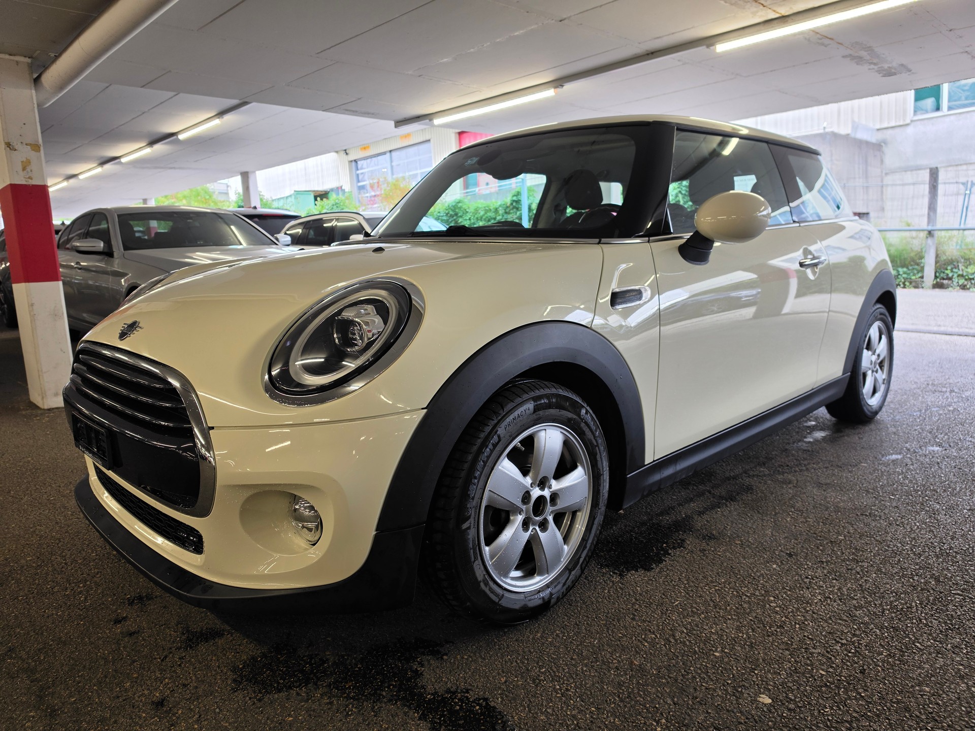 MINI Cooper-image-2