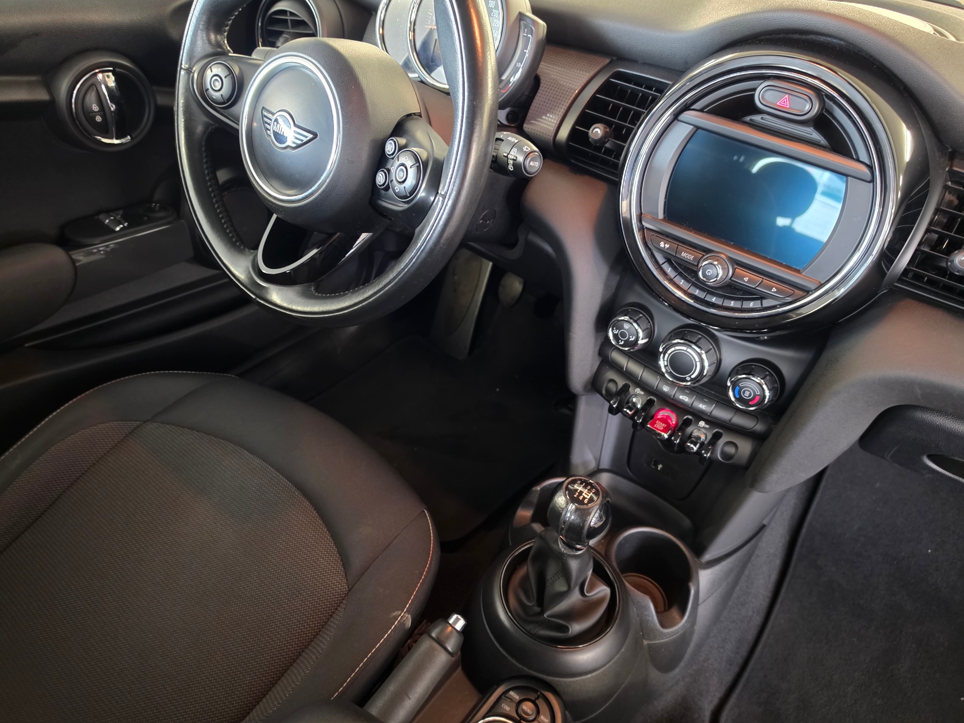MINI Cooper-image-14