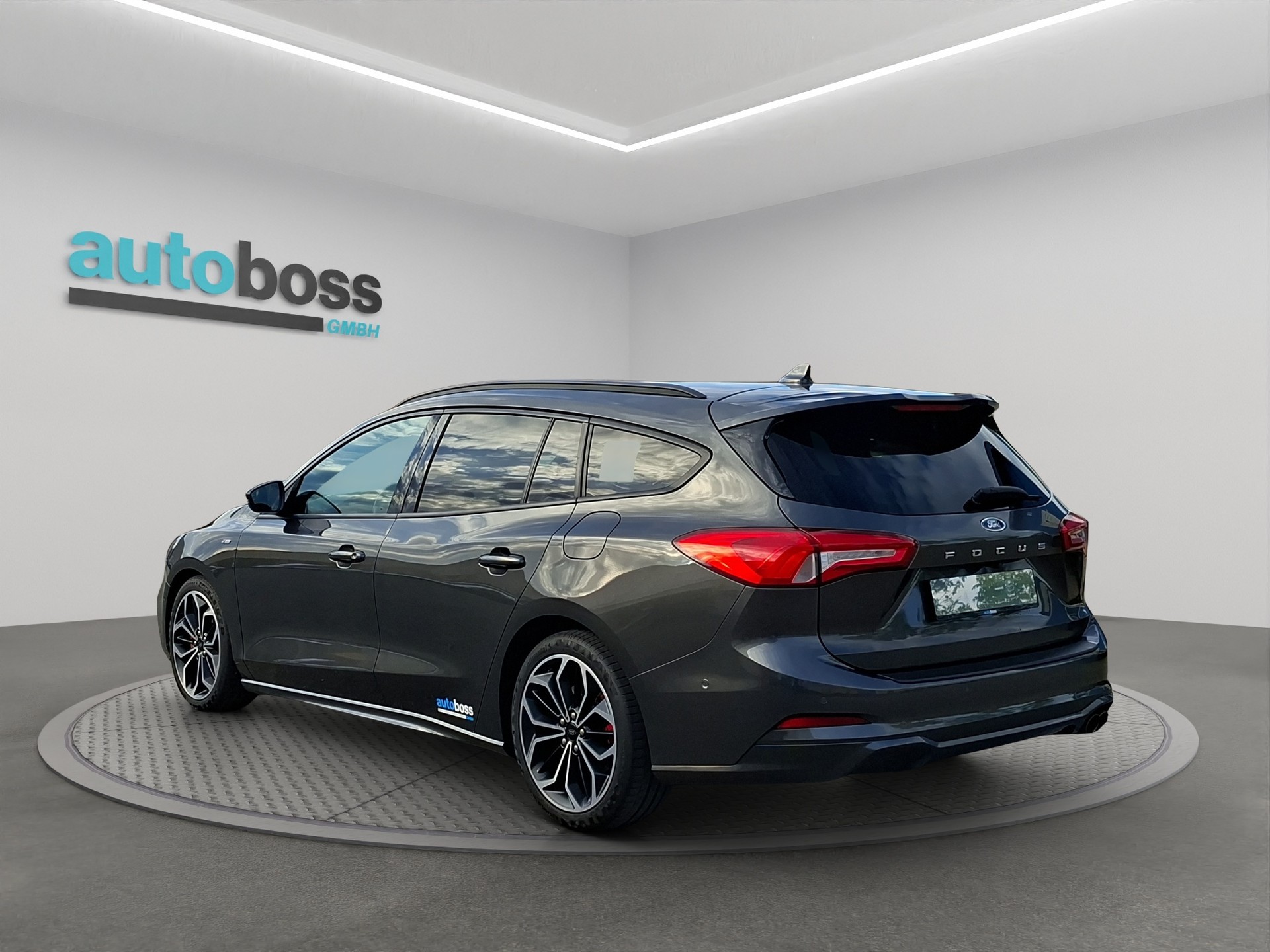 FORD Focus 1.5 SCTi ST Line Automatic-image-3