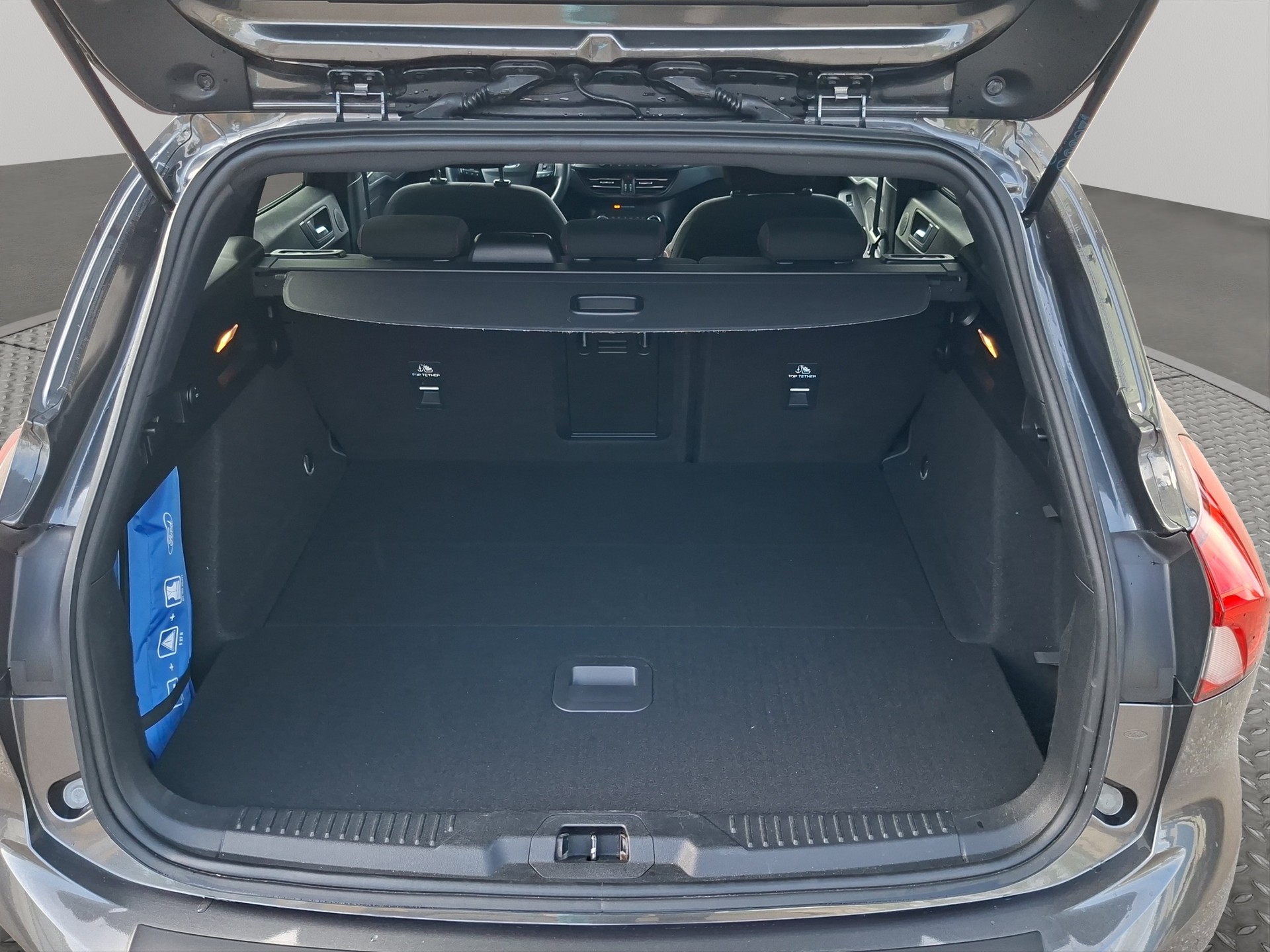 FORD Focus 1.5 SCTi ST Line Automatic-image-15
