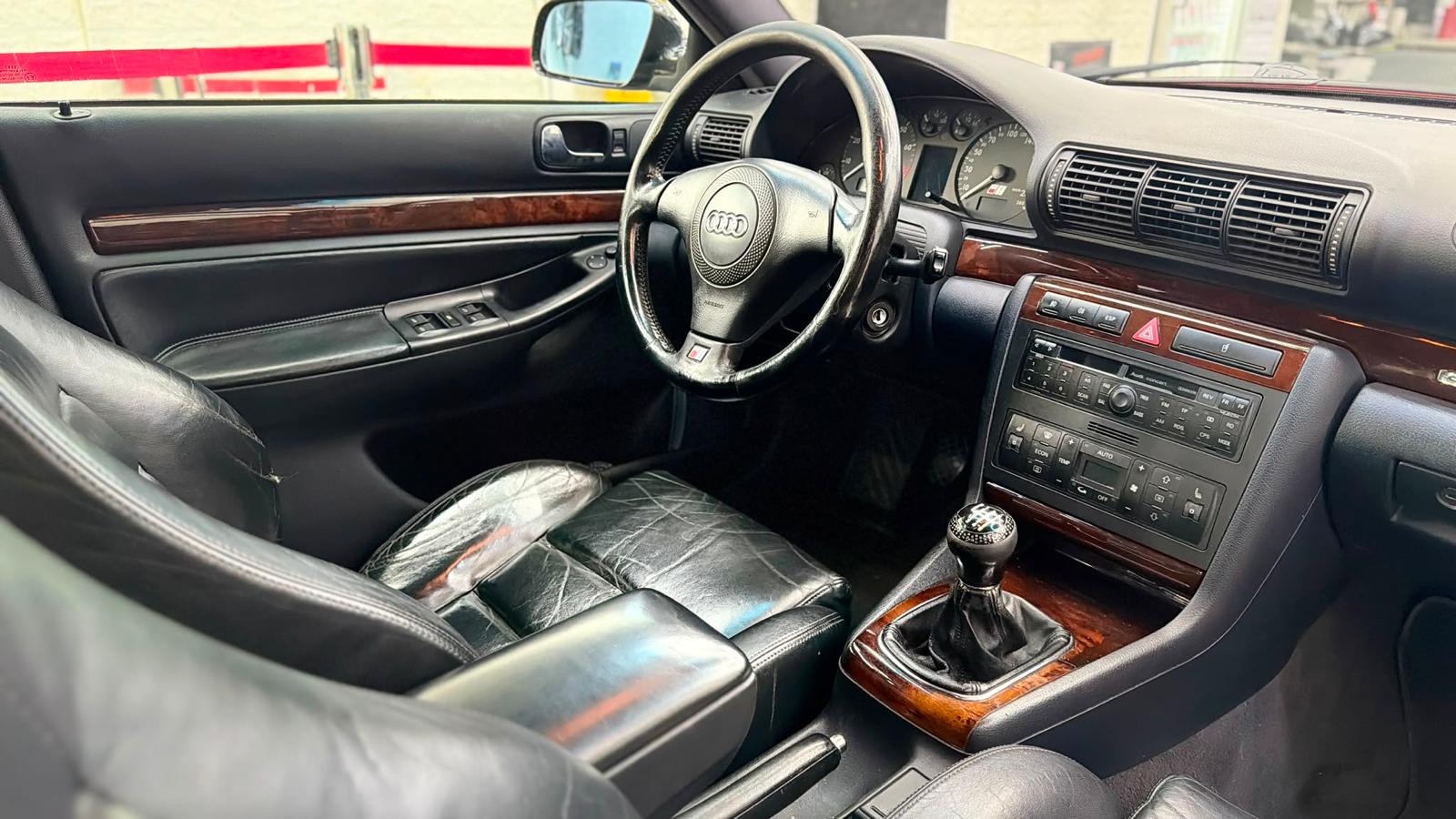 AUDI S4 Avant quattro-image-7