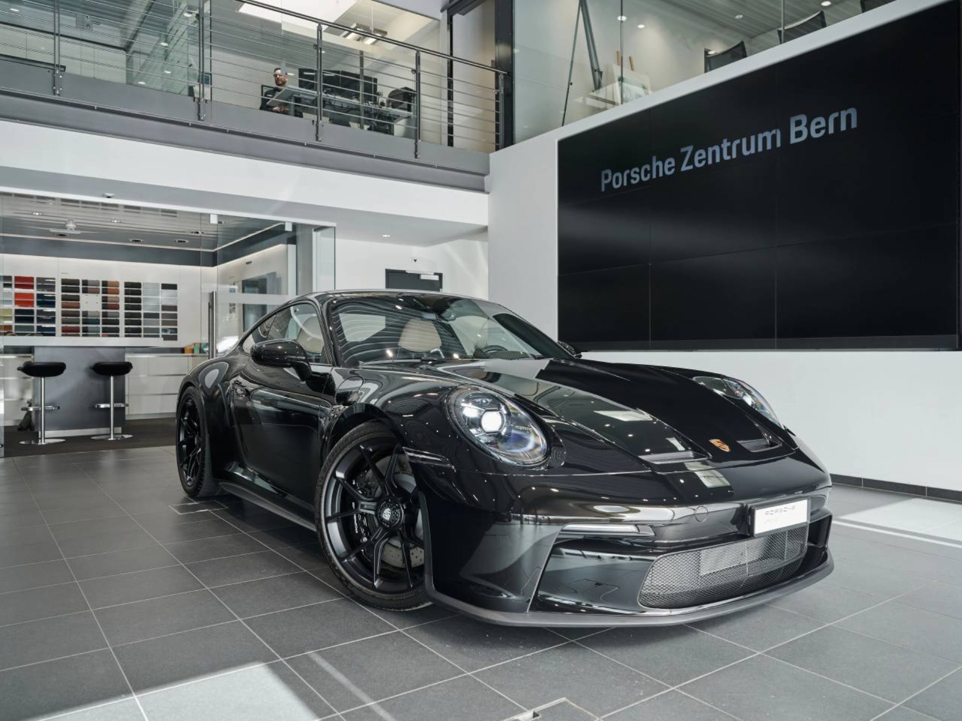 PORSCHE 911 GT3 mit Touring-Paket-image-0