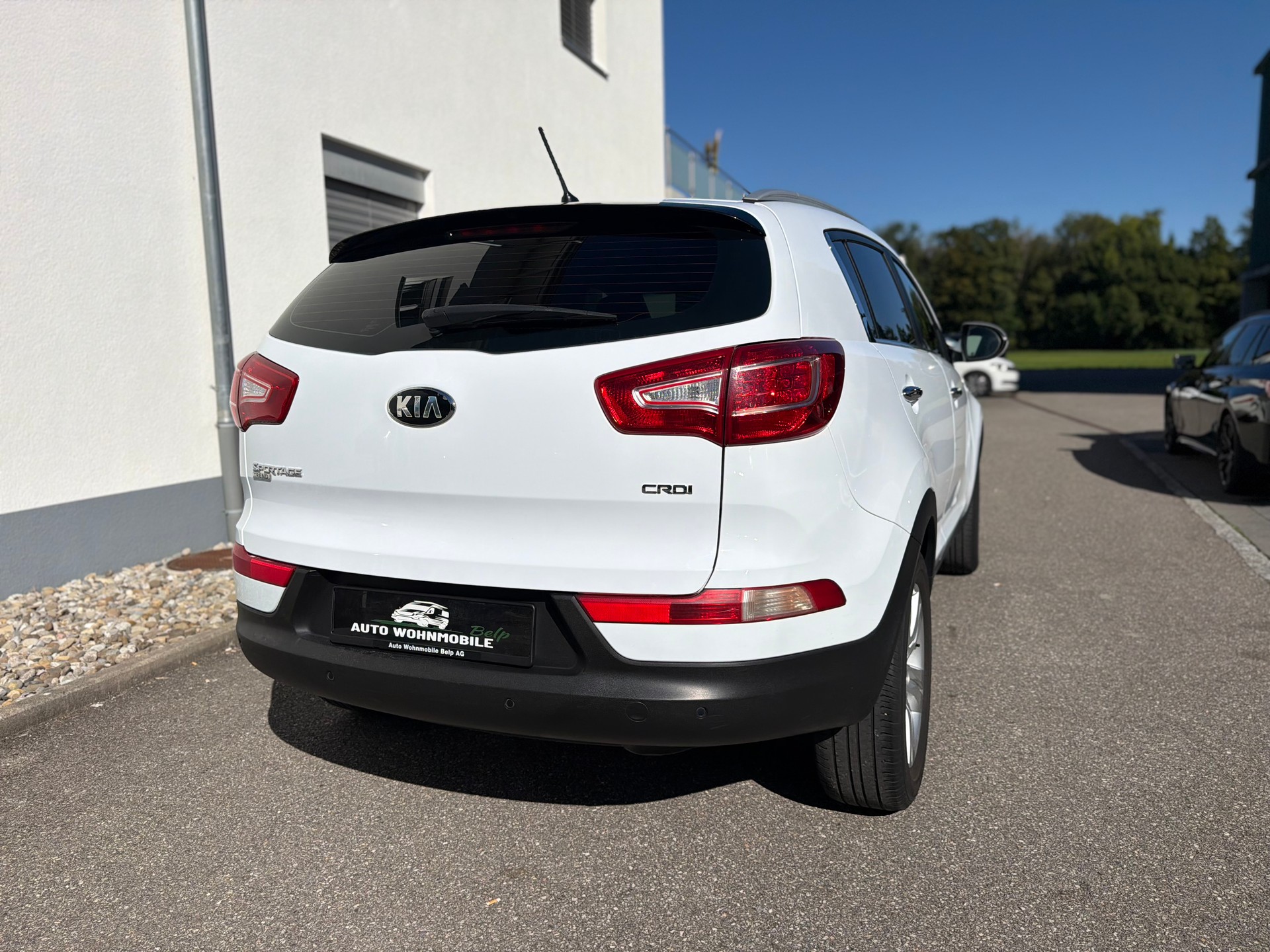 KIA Sportage 2.0 CRDi Trend 4WD Automatic-image-7