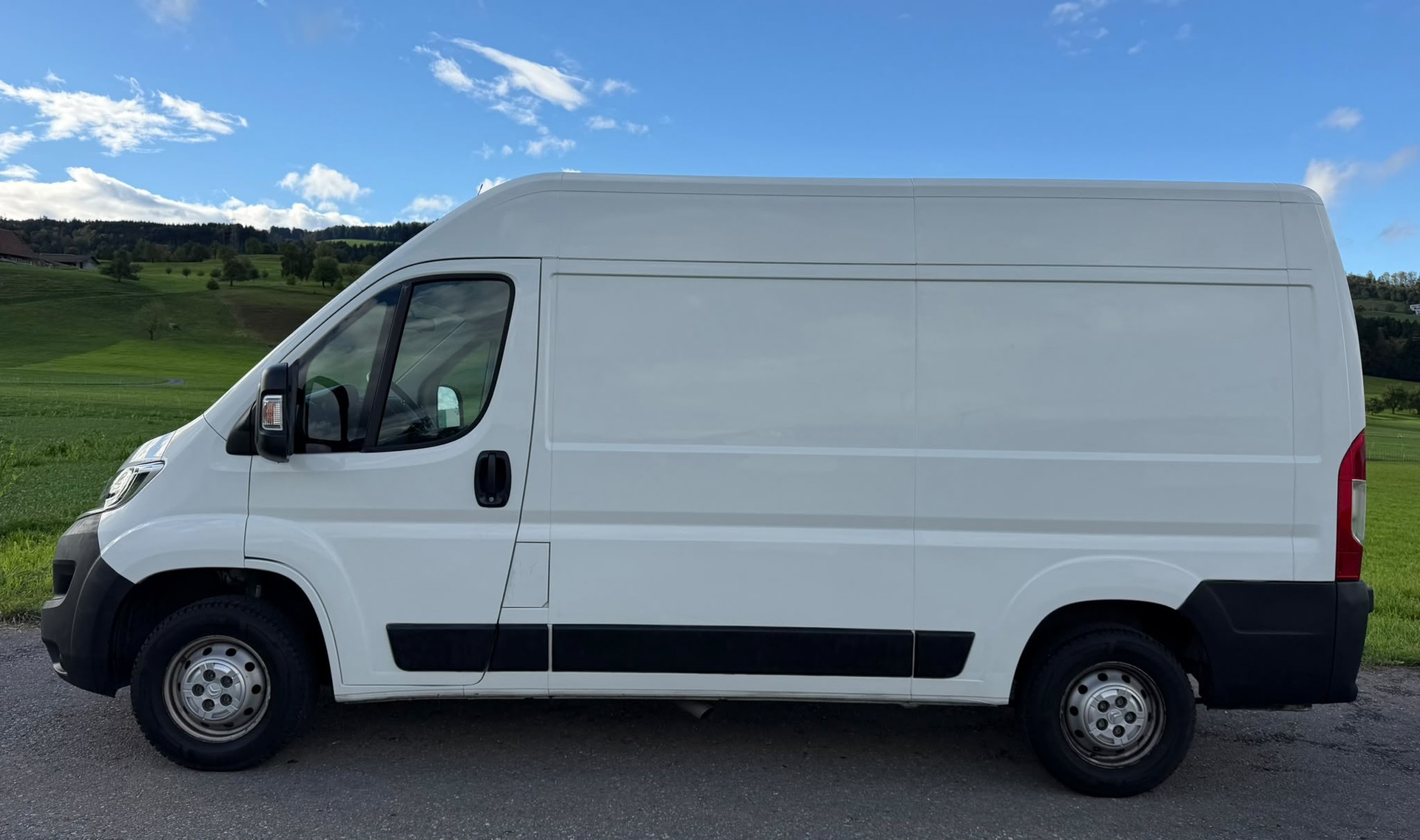 CITROEN Jumper 33 2.0 BlueHDi 130 Attraction L2H2-image-2