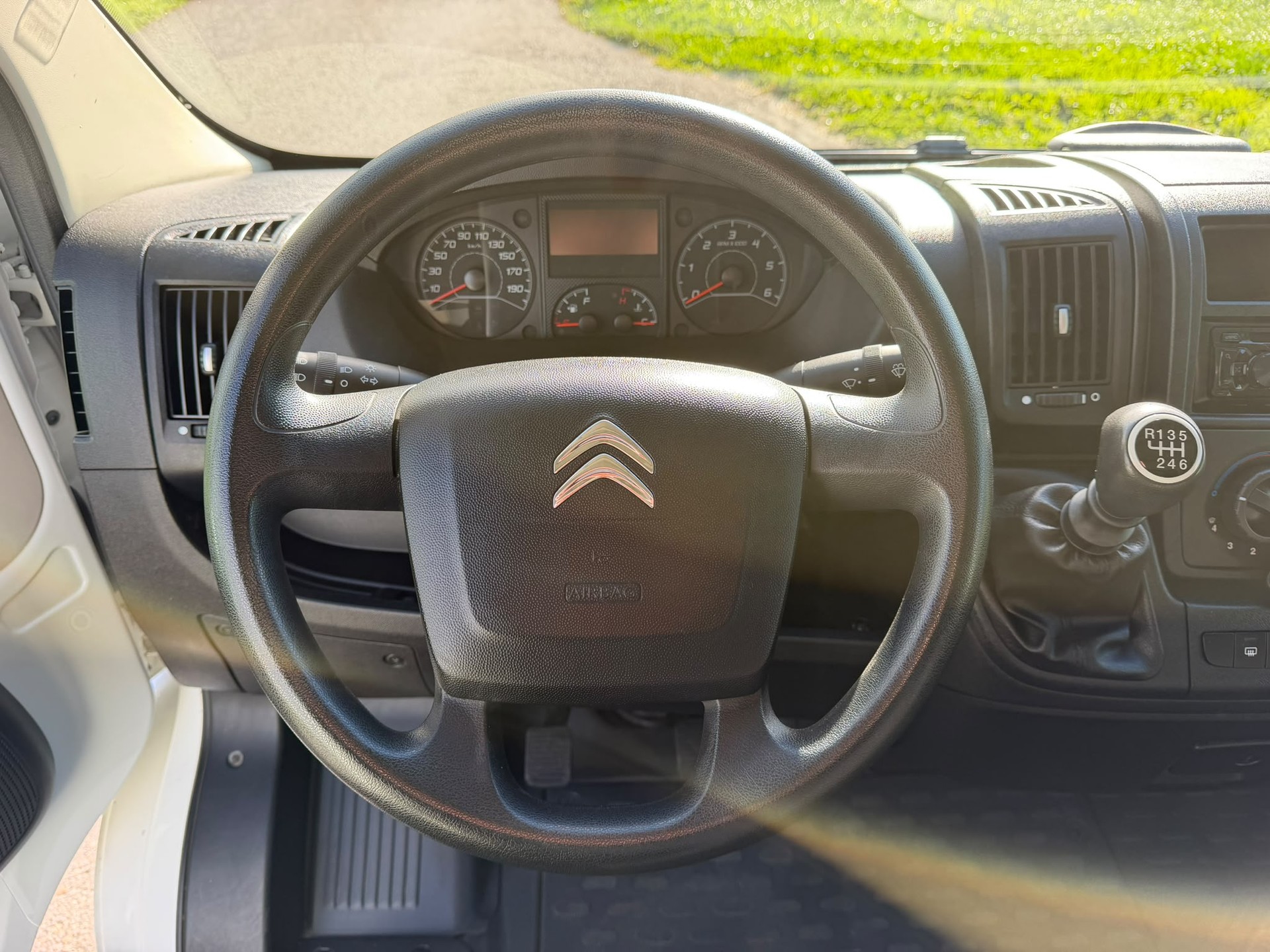 CITROEN Jumper 33 2.0 BlueHDi 130 Attraction L2H2-image-13