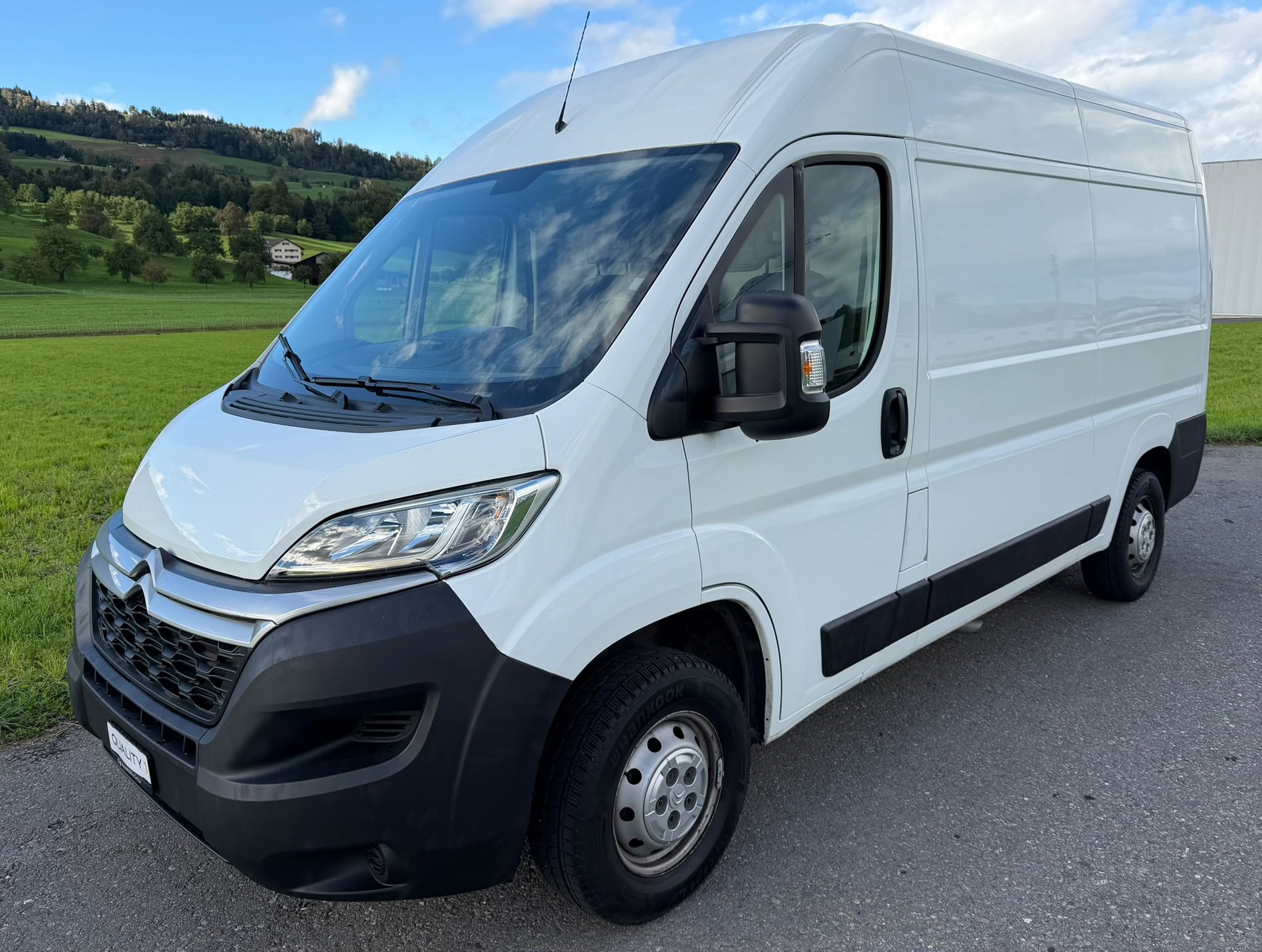 CITROEN Jumper 33 2.0 BlueHDi 130 Attraction L2H2-image-1
