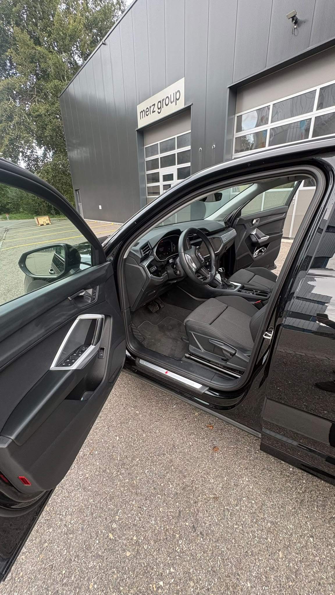 AUDI 1.5 35 TFSI S line Attraction S-Tronic-image-3