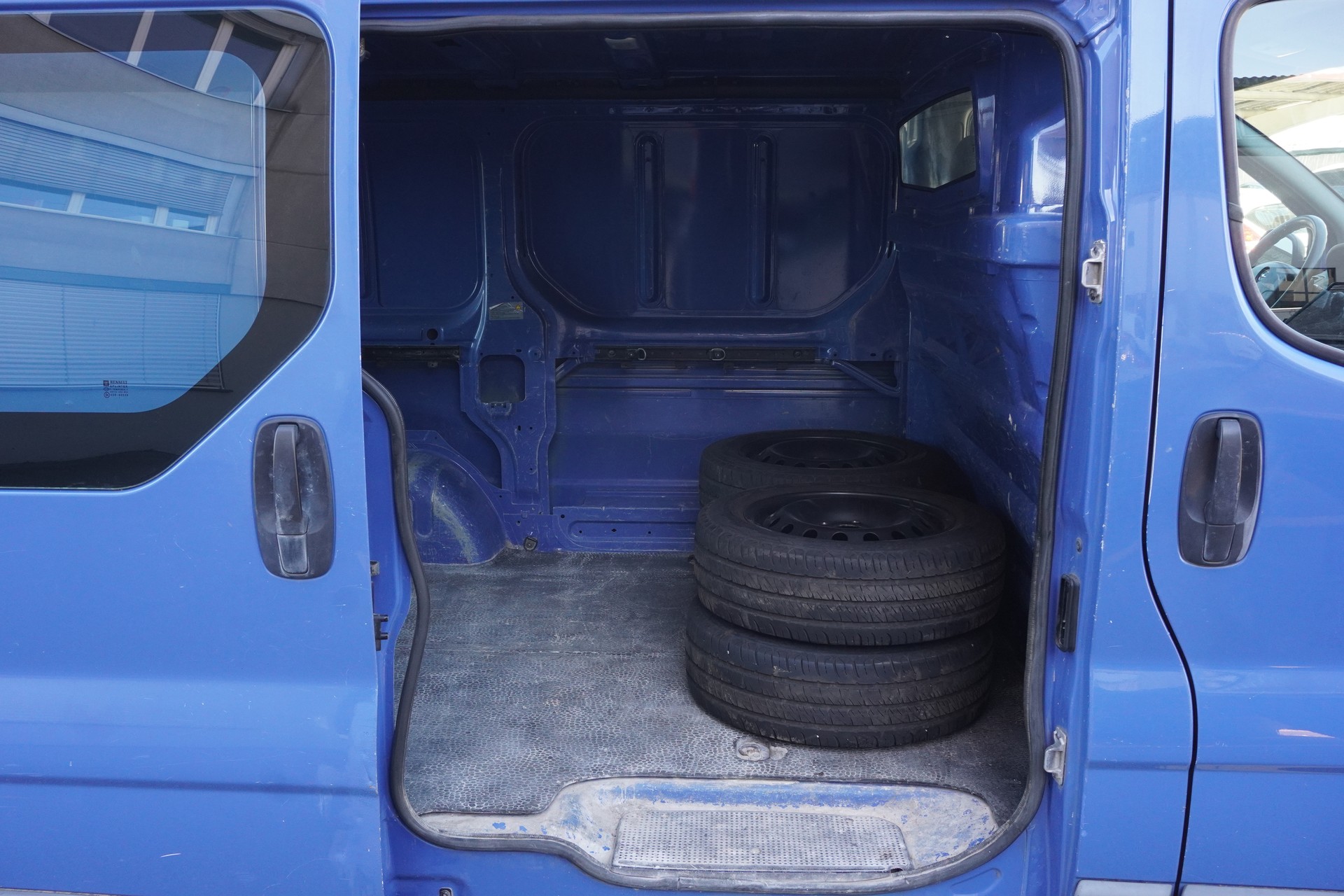 OPEL Vivaro 2.0 CDTI 2.7t L1H1-image-13