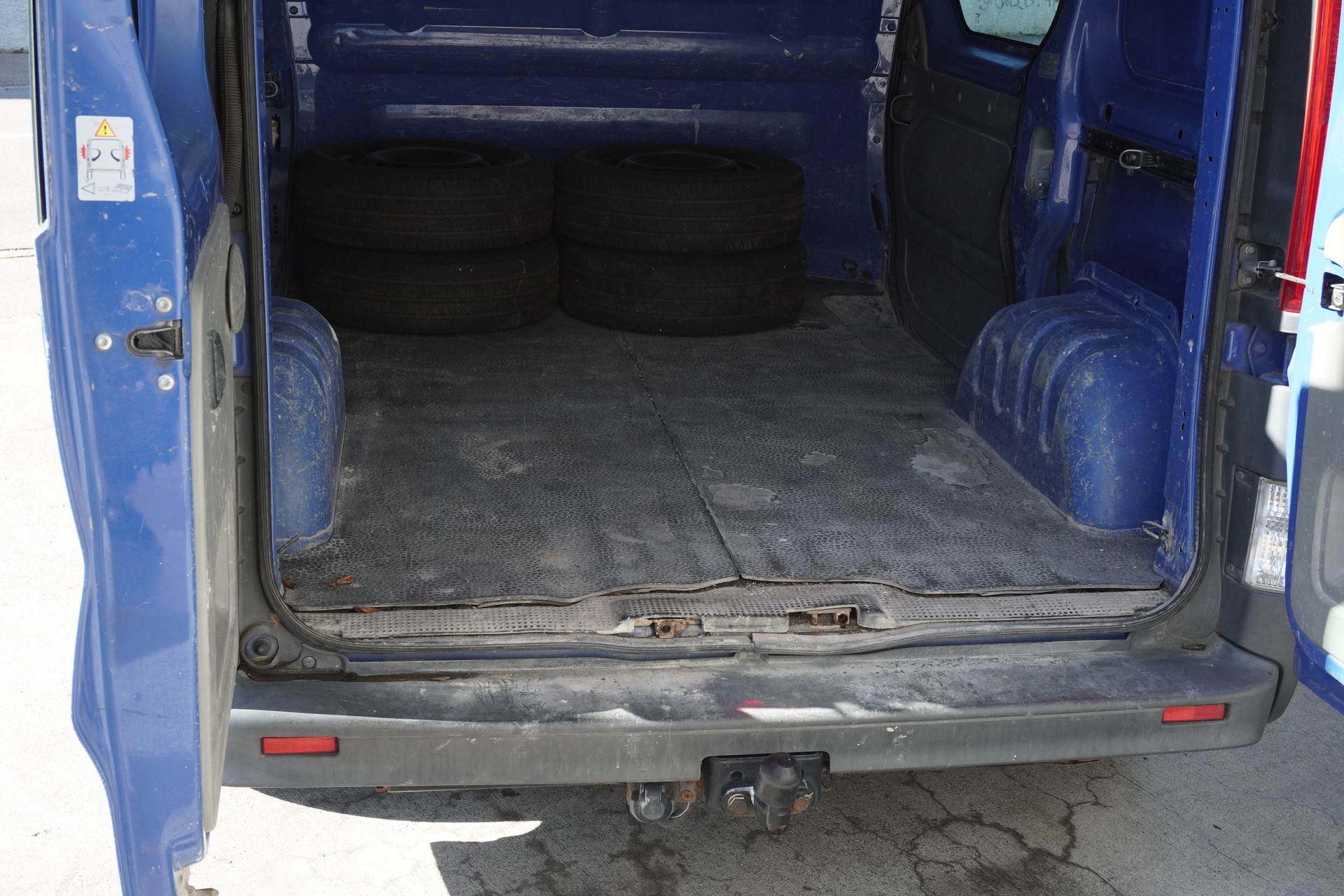 OPEL Vivaro 2.0 CDTI 2.7t L1H1-image-14