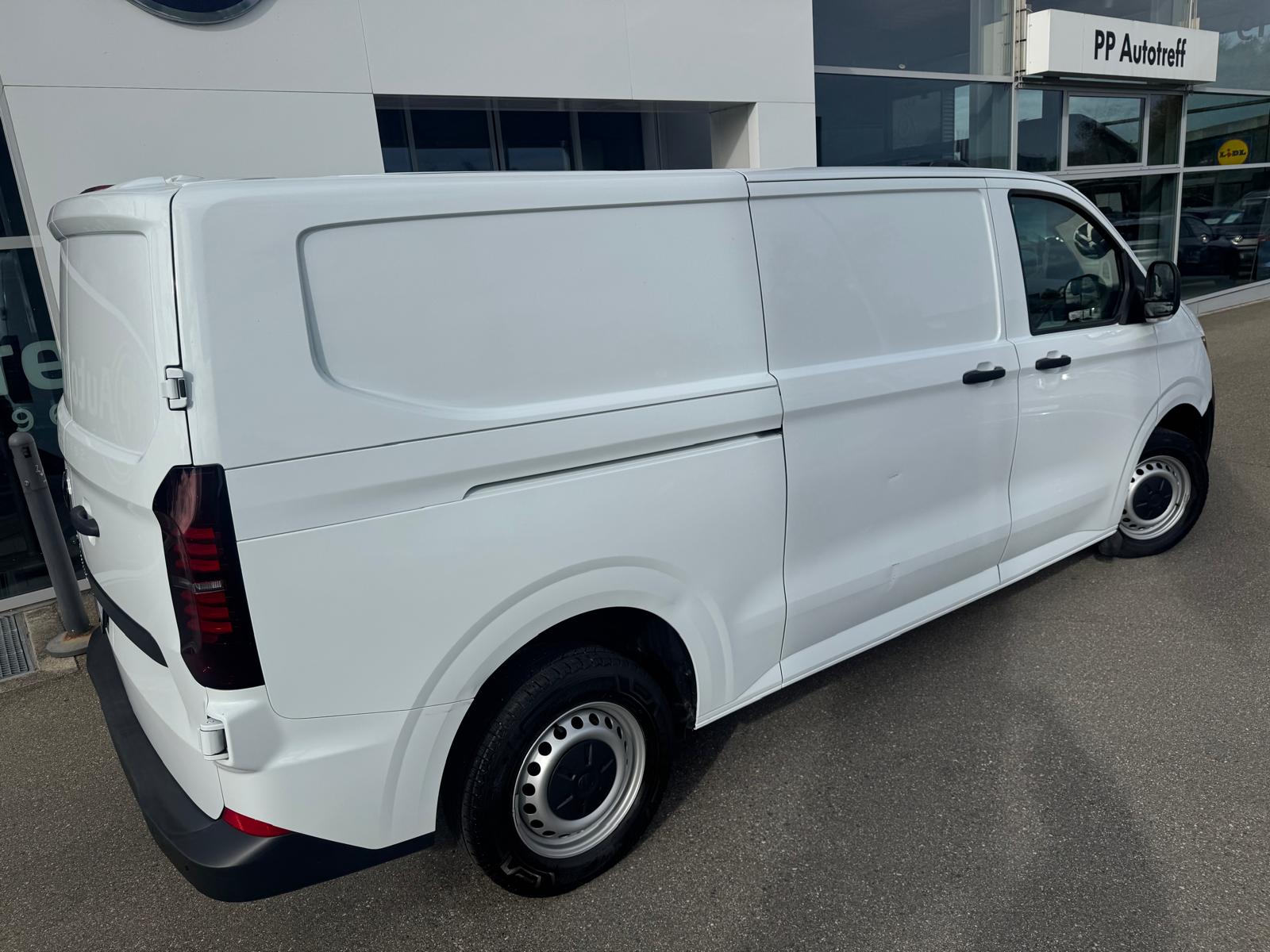 VW Transporter 2.0 TDI Lang-image-4