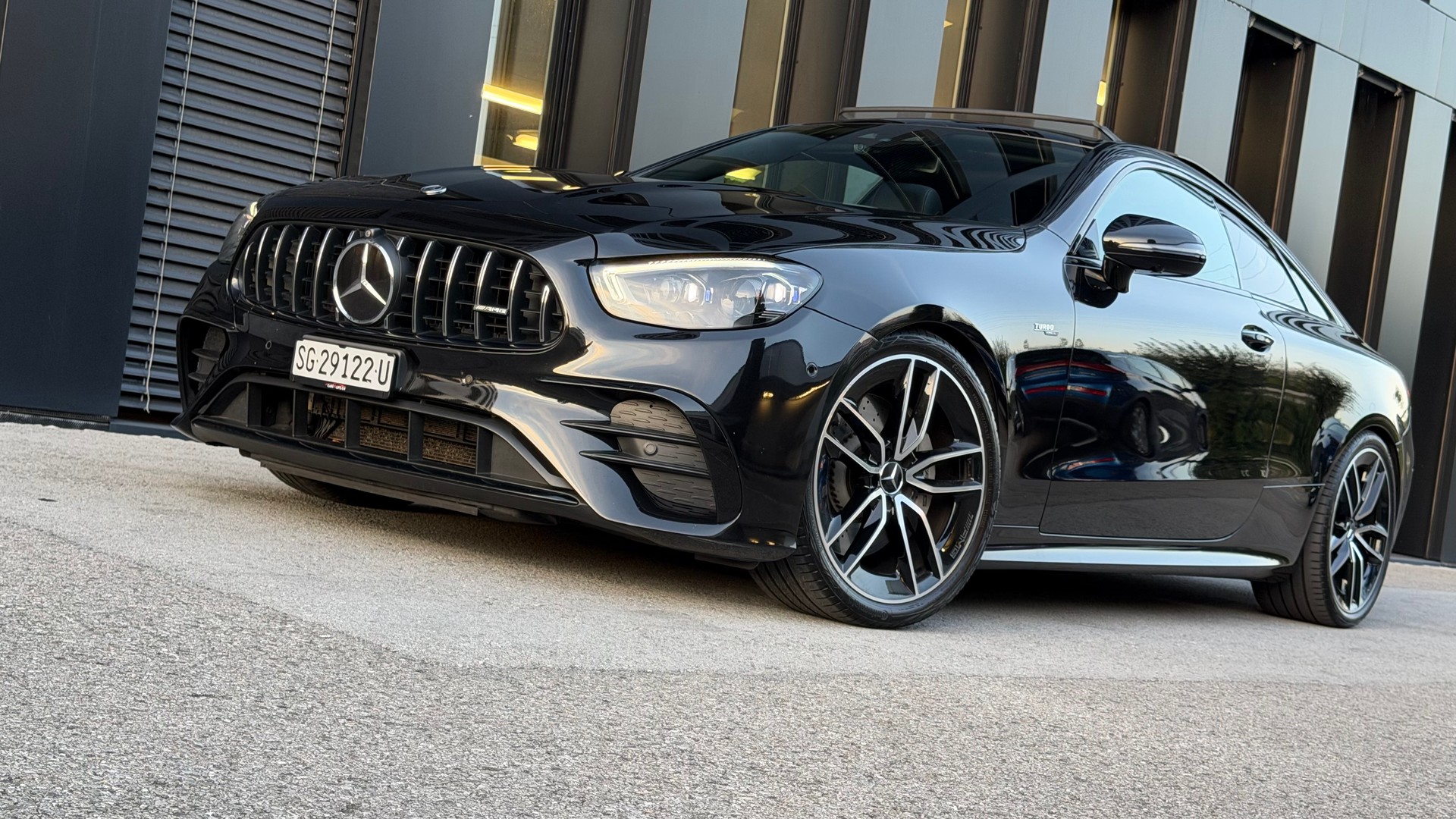 MERCEDES-BENZ E 53 Coupé AMG 4Matic+ ♦️1.Hand*ab Service*Facelift Modell mit neuen MBUX♦️-image-4