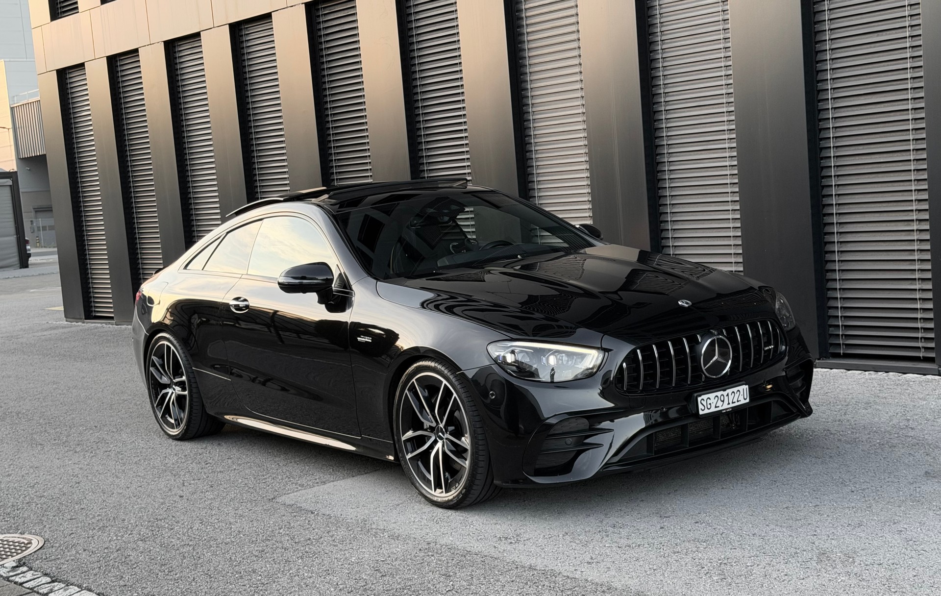 MERCEDES-BENZ E 53 Coupé AMG 4Matic+ ♦️1.Hand*ab Service*Facelift Modell mit neuen MBUX♦️-image-16