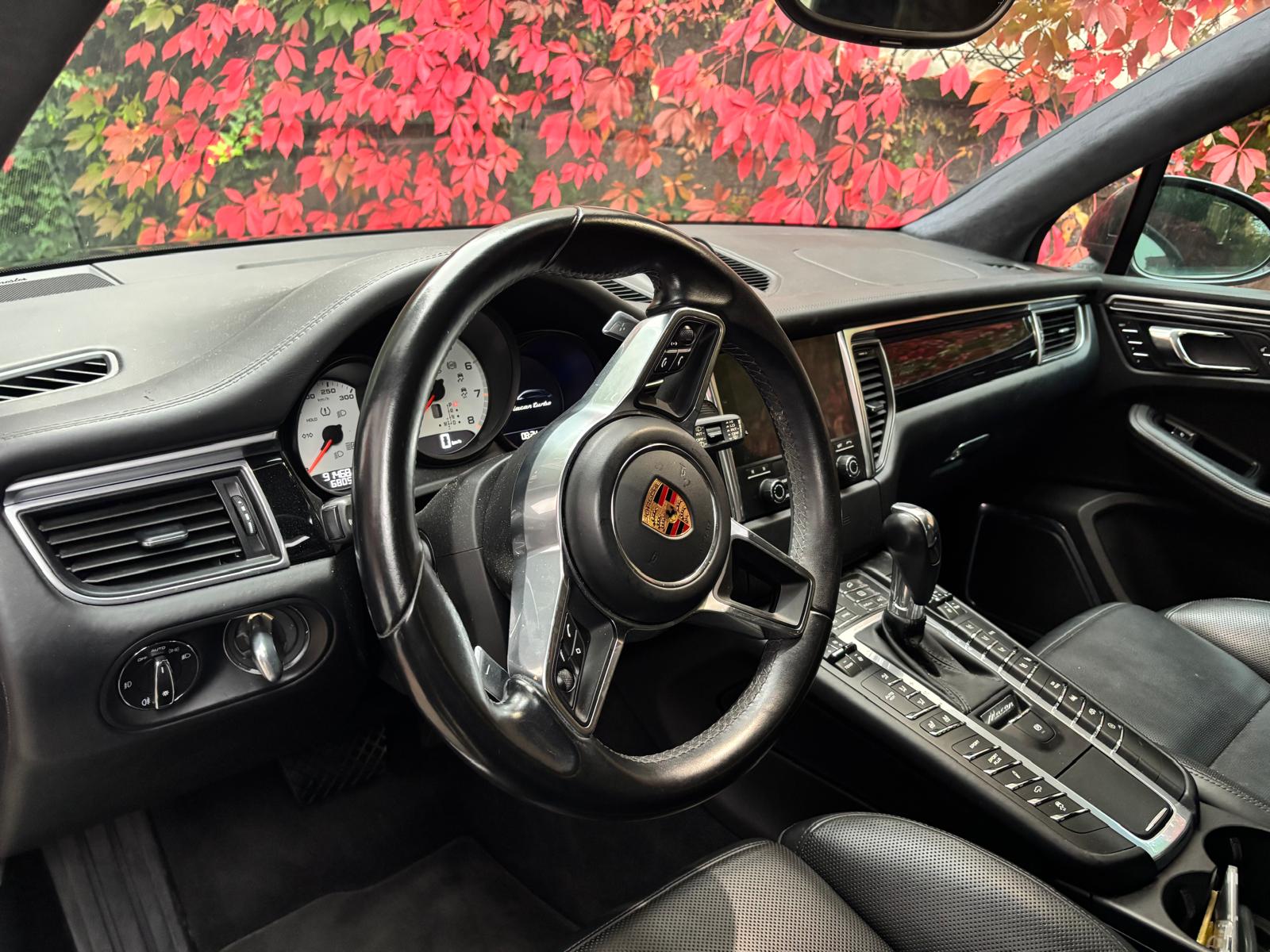 PORSCHE 3.6 V6 Turbo-image-2