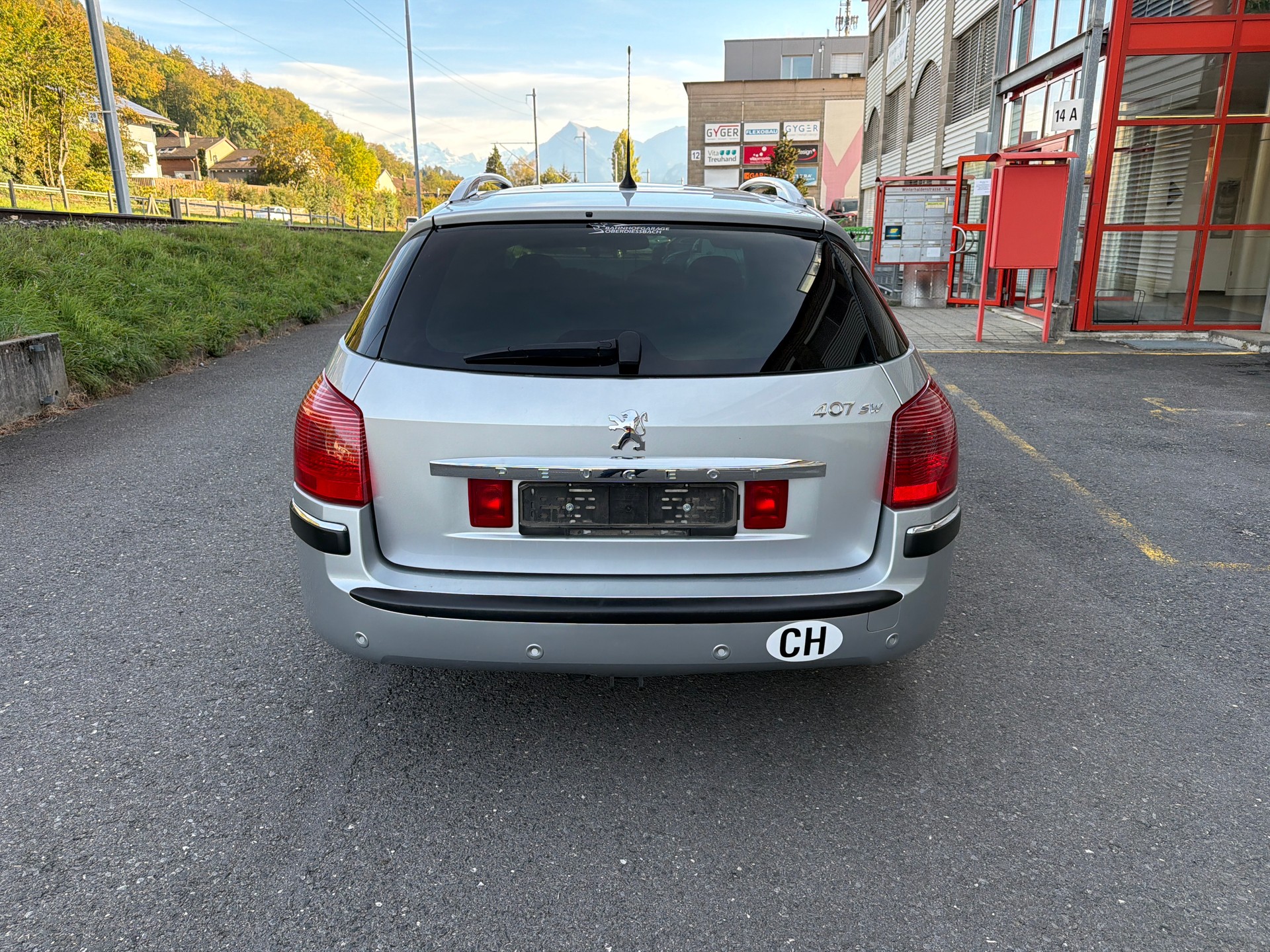 PEUGEOT 407 SW 2.0 HDI Dynamic Edition Automatic-image-3