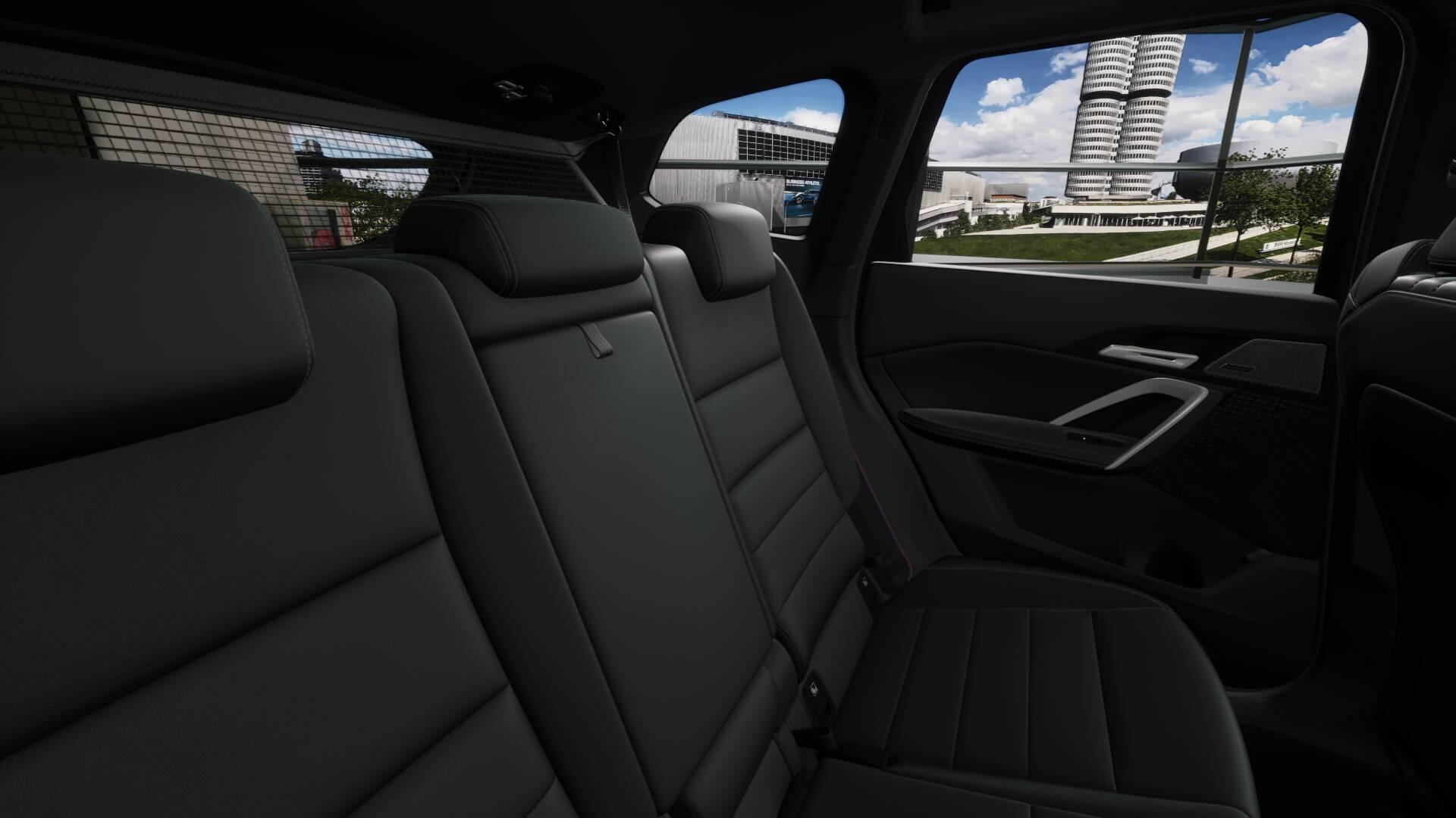 BMW iX1 U11 30 xDrive-image-11