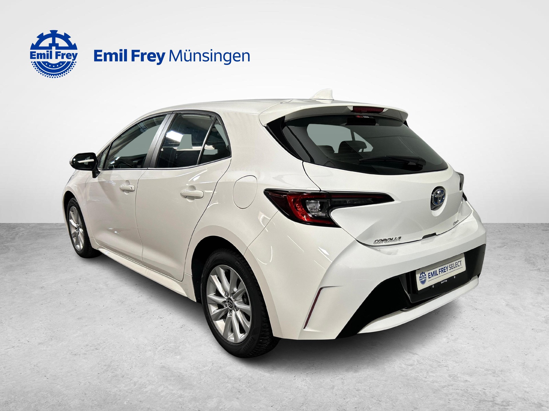 TOYOTA Corolla 1.8 HSD Comfort-image-9