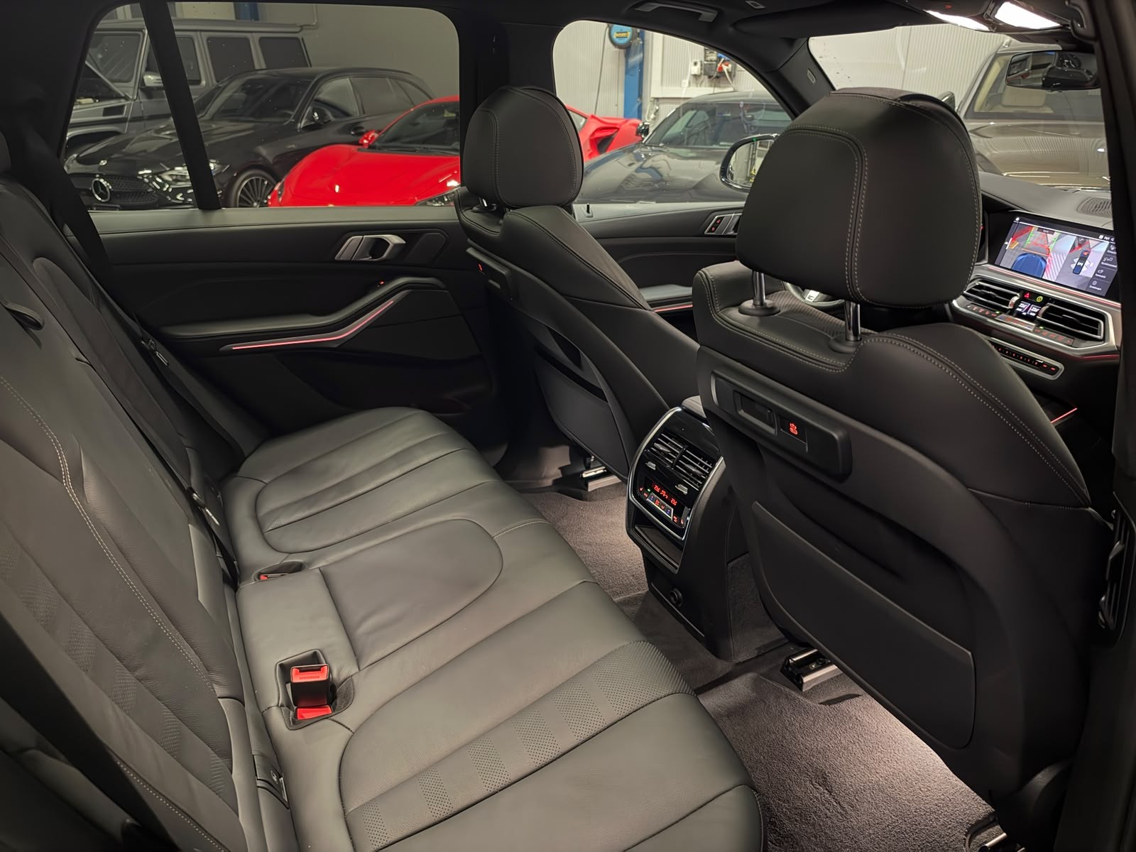 BMW X5 40d xDrive SAG-image-9