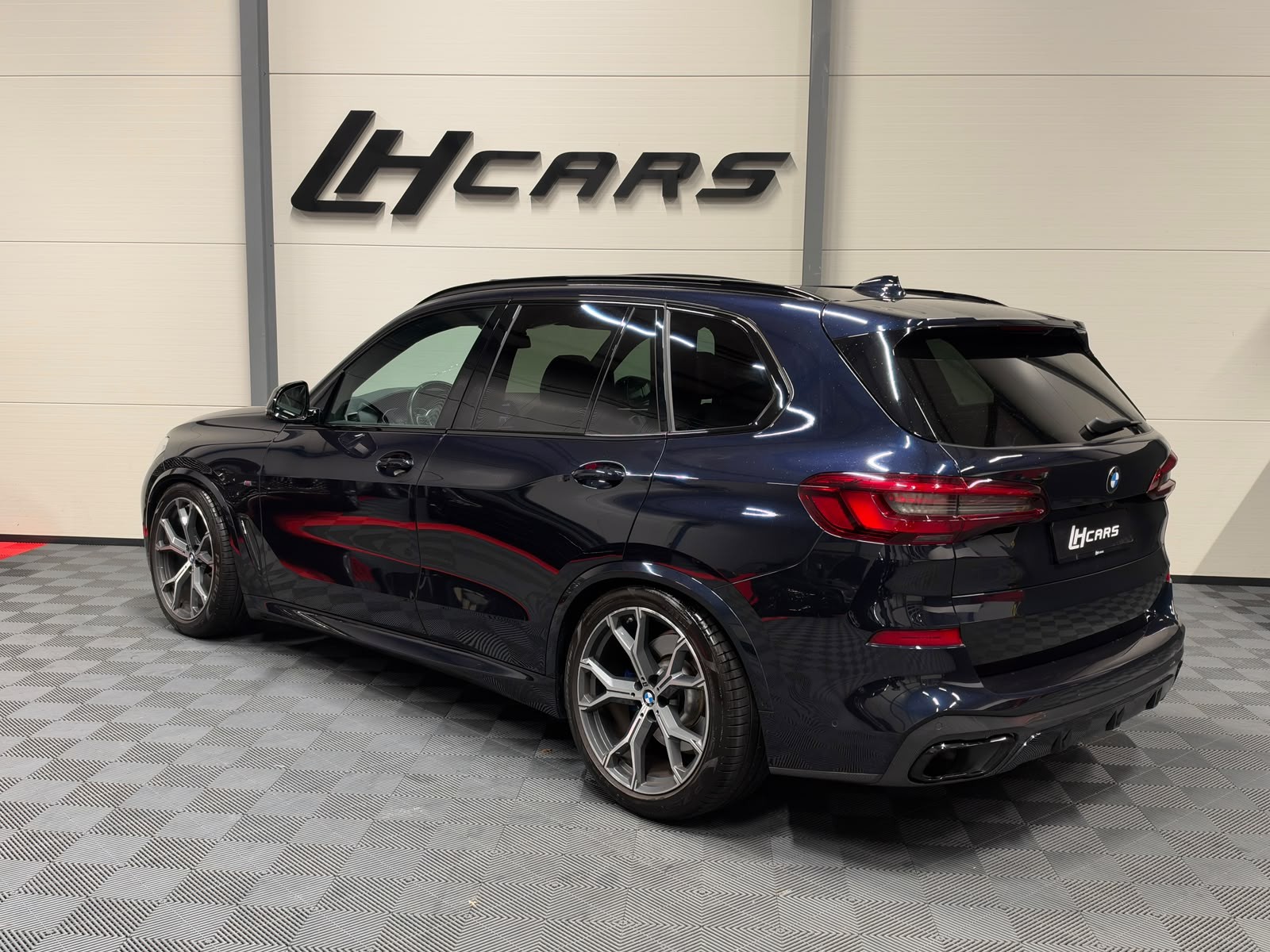 BMW X5 40d xDrive SAG-image-2