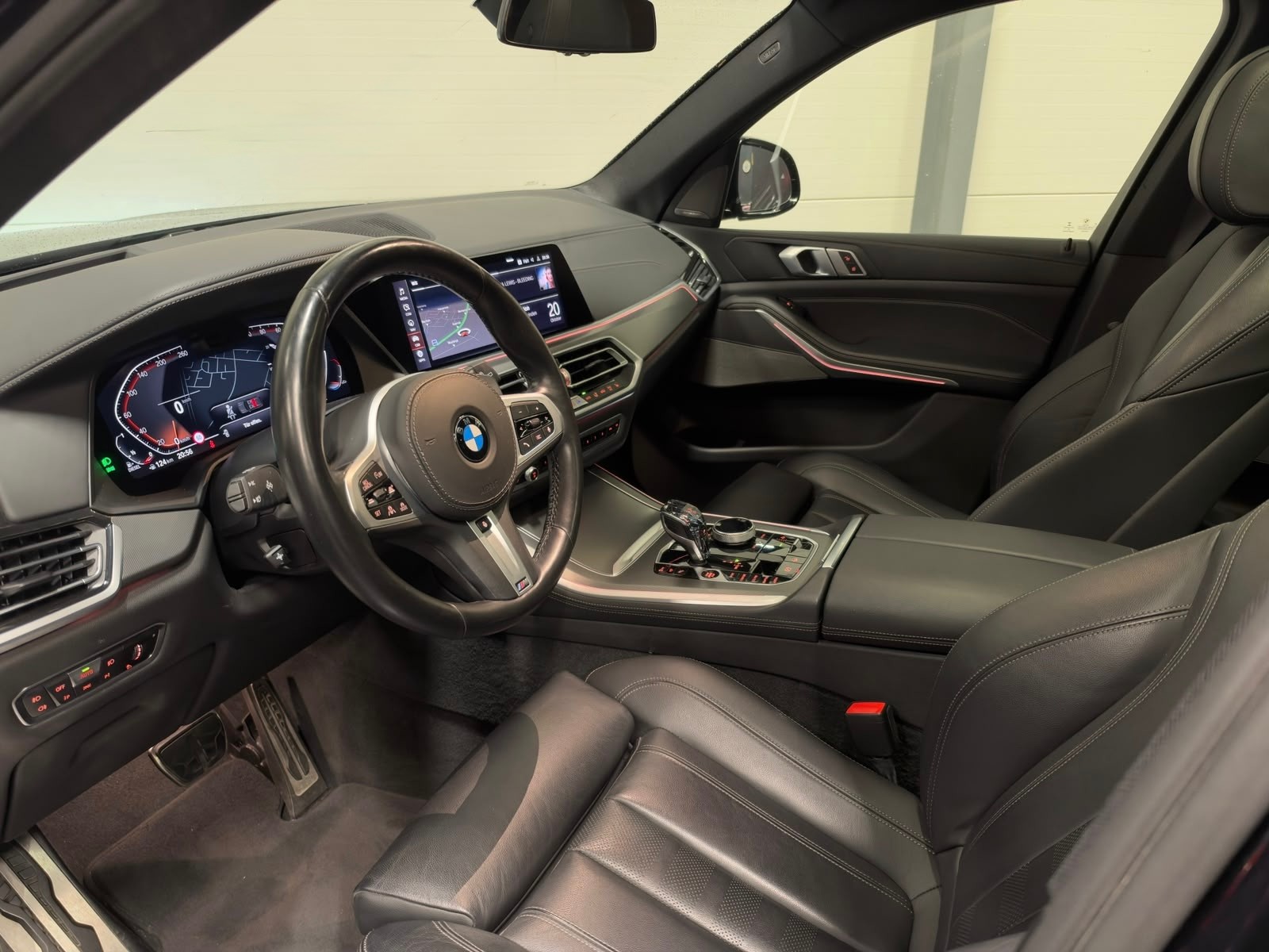 BMW X5 40d xDrive SAG-image-13