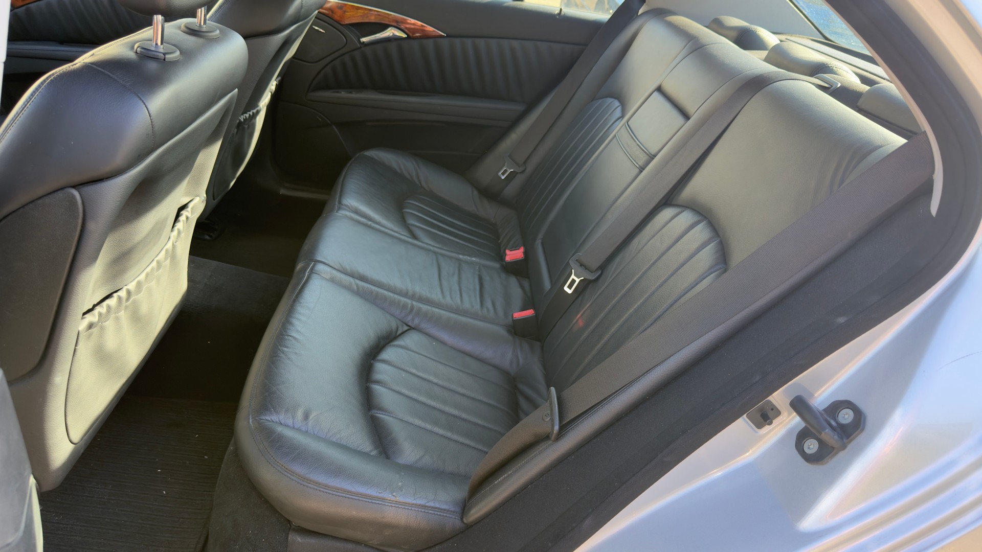 MERCEDES-BENZ E 220 CDI Elégance-image-10