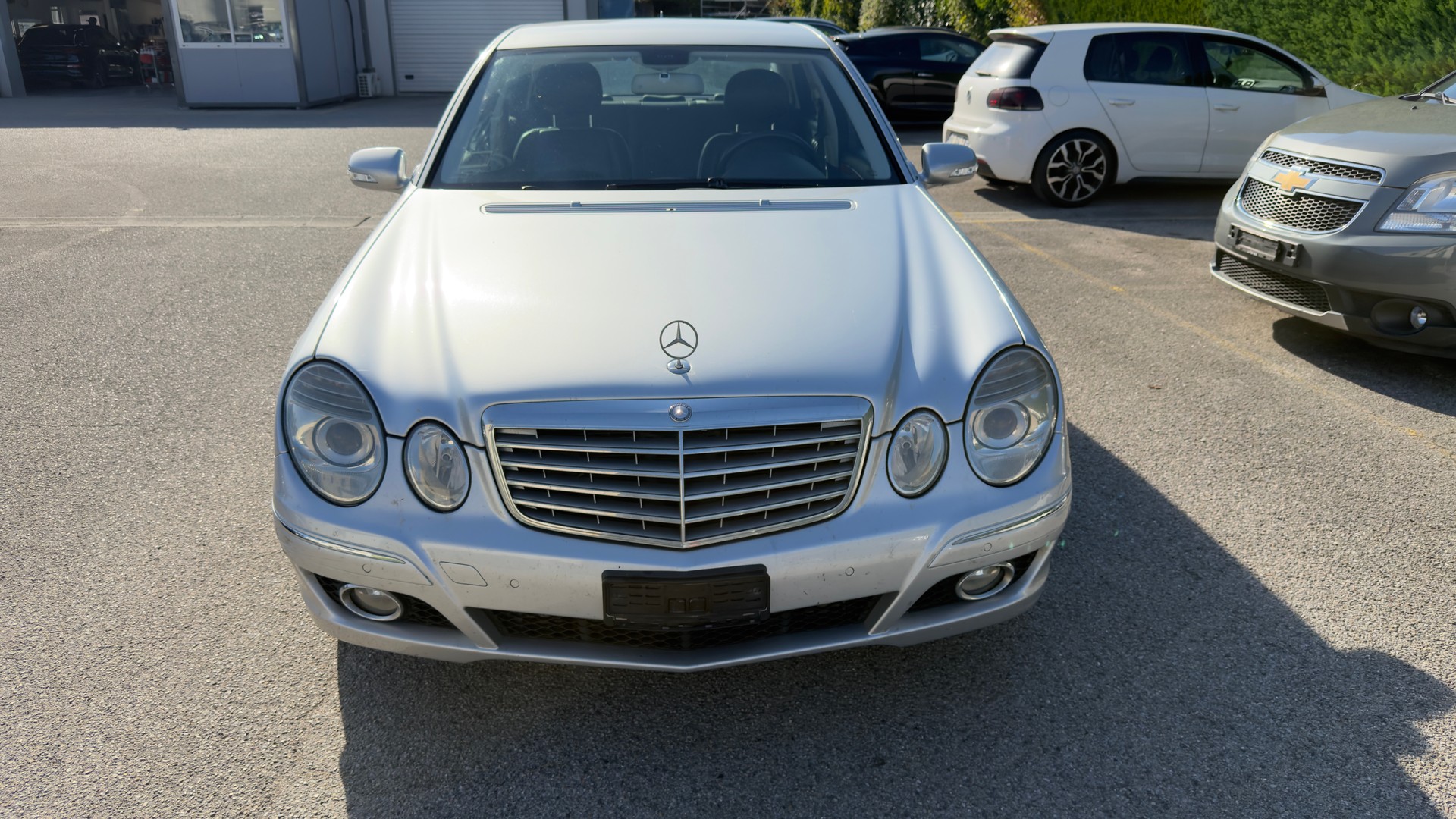 MERCEDES-BENZ E 220 CDI Elégance-image-0