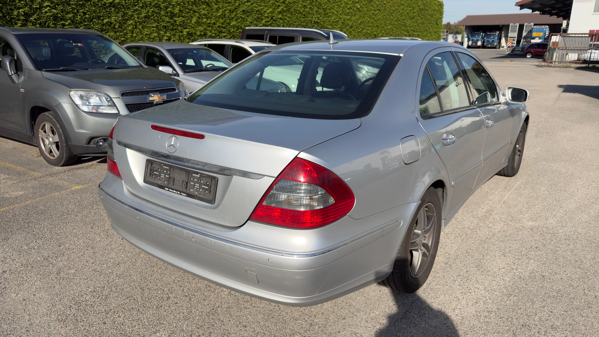 MERCEDES-BENZ E 220 CDI Elégance-image-5