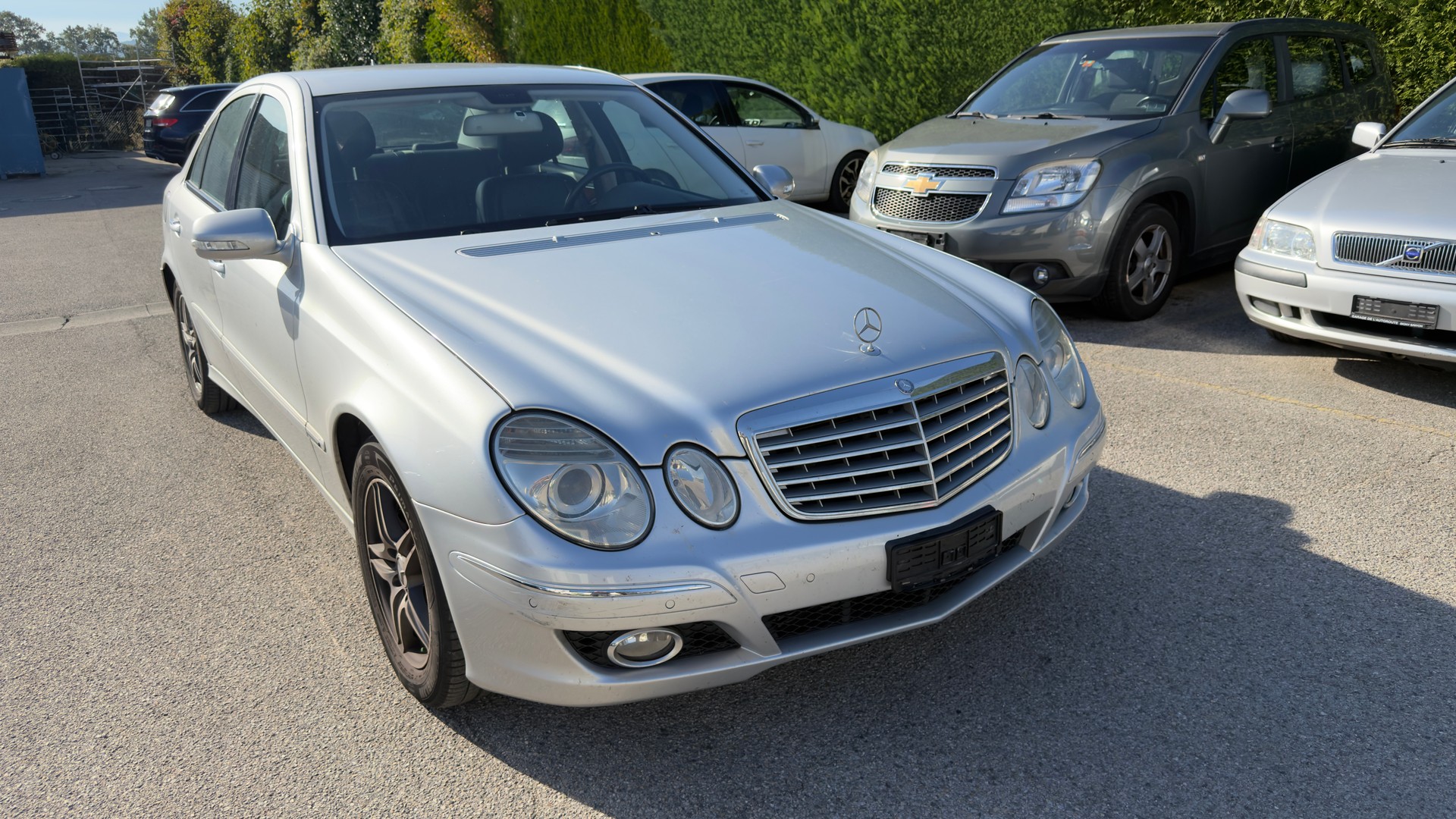 MERCEDES-BENZ E 220 CDI Elégance-image-1