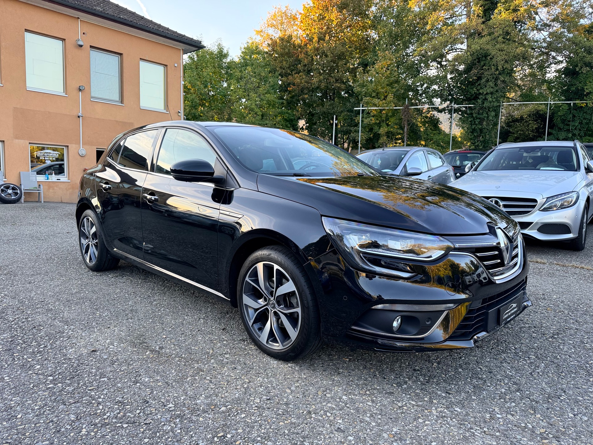 RENAULT Mégane 1.2 16V Turbo Bose-image-12