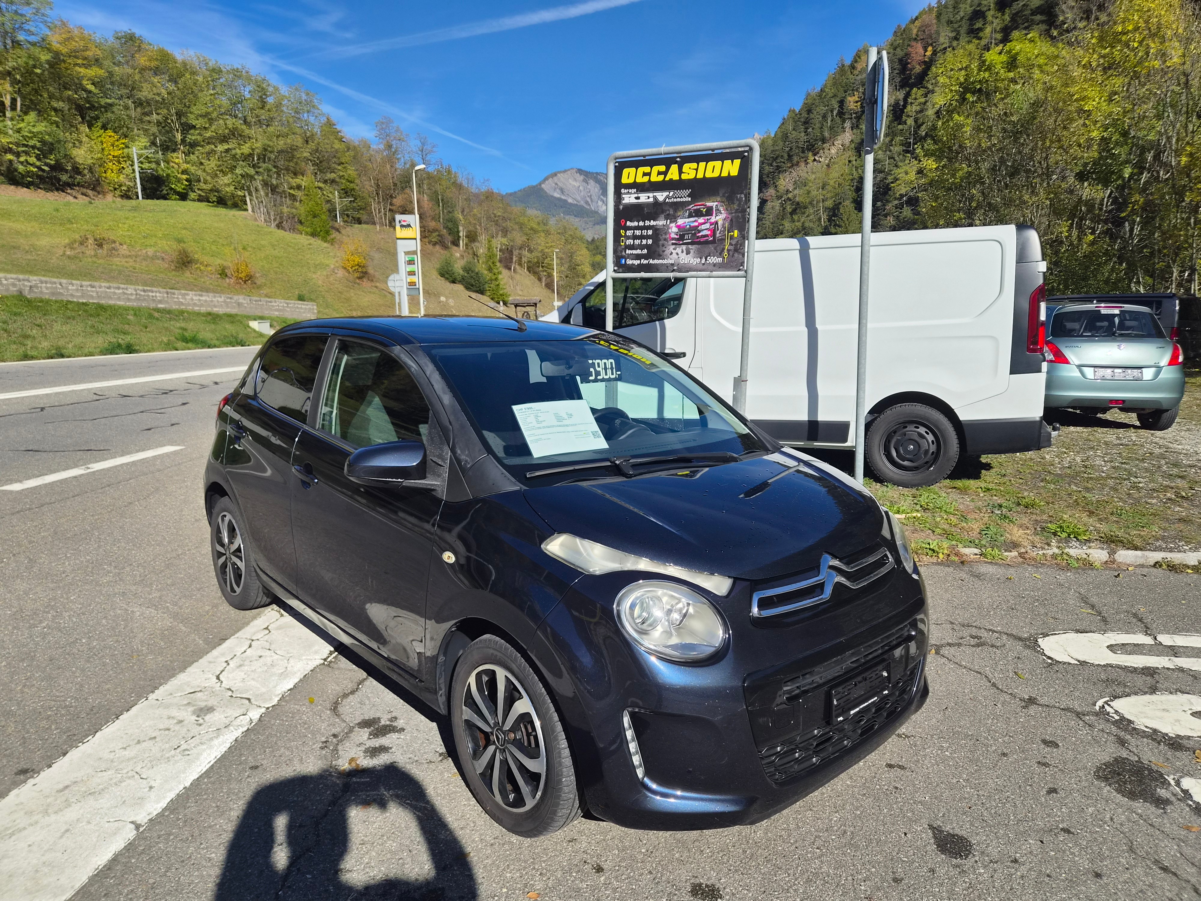 Car photo
