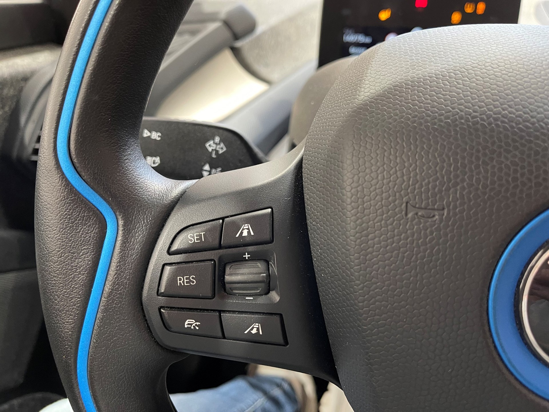 BMW i3s (120Ah) *CH FAHRZEUG*-image-17