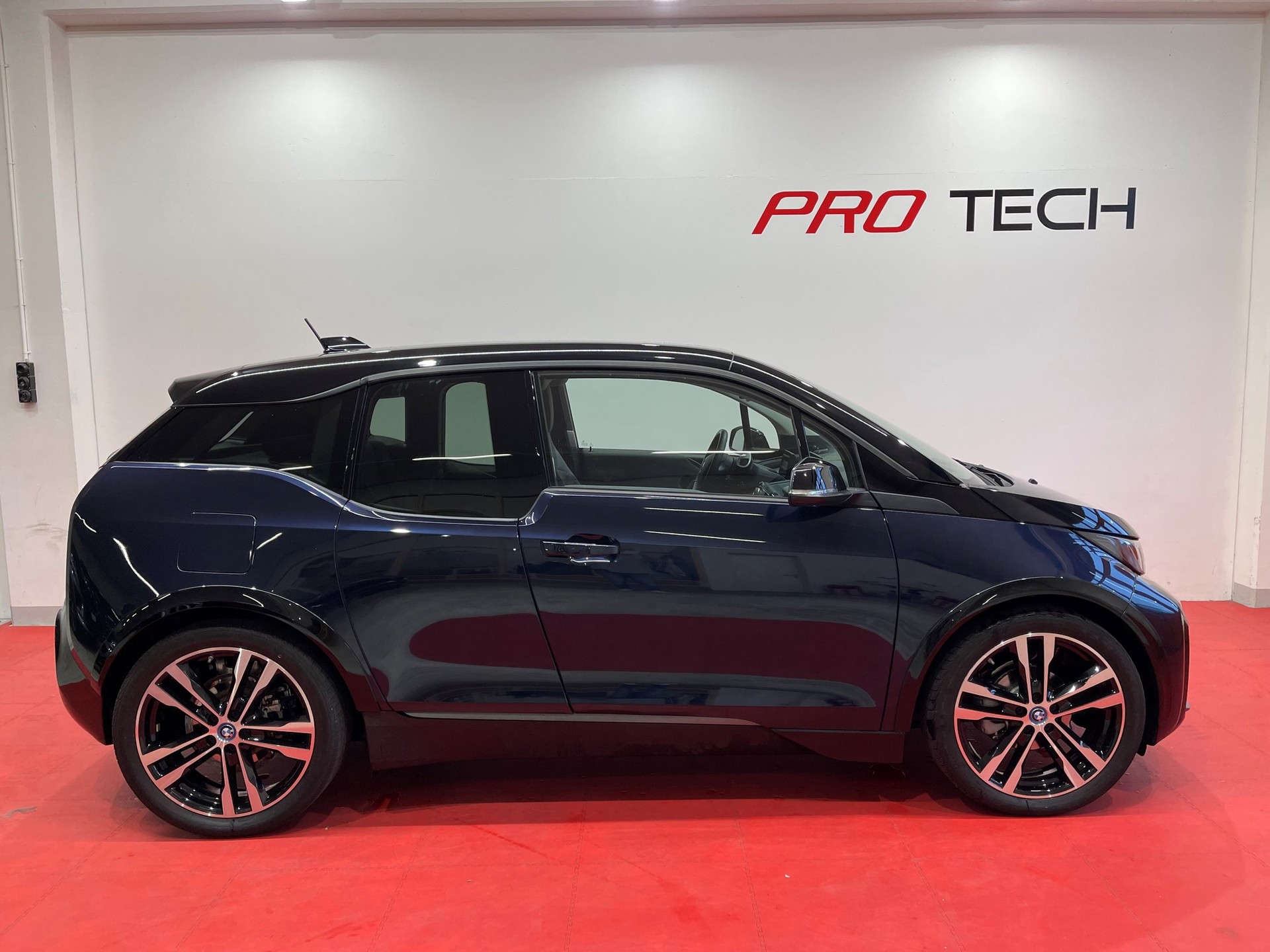 BMW i3s (120Ah) *CH FAHRZEUG*-image-5