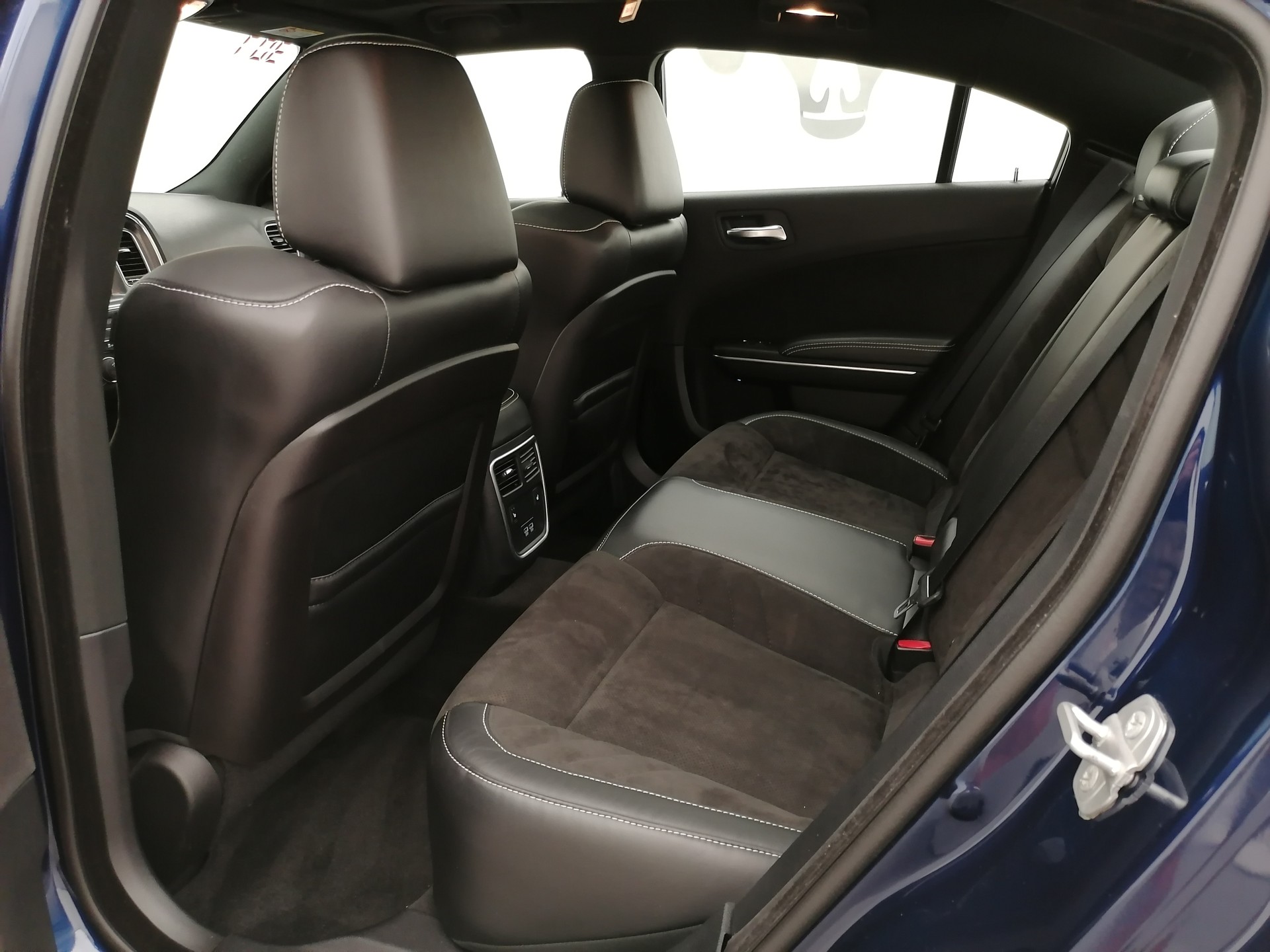 DODGE Charger 392 6.4 SRT-image-10