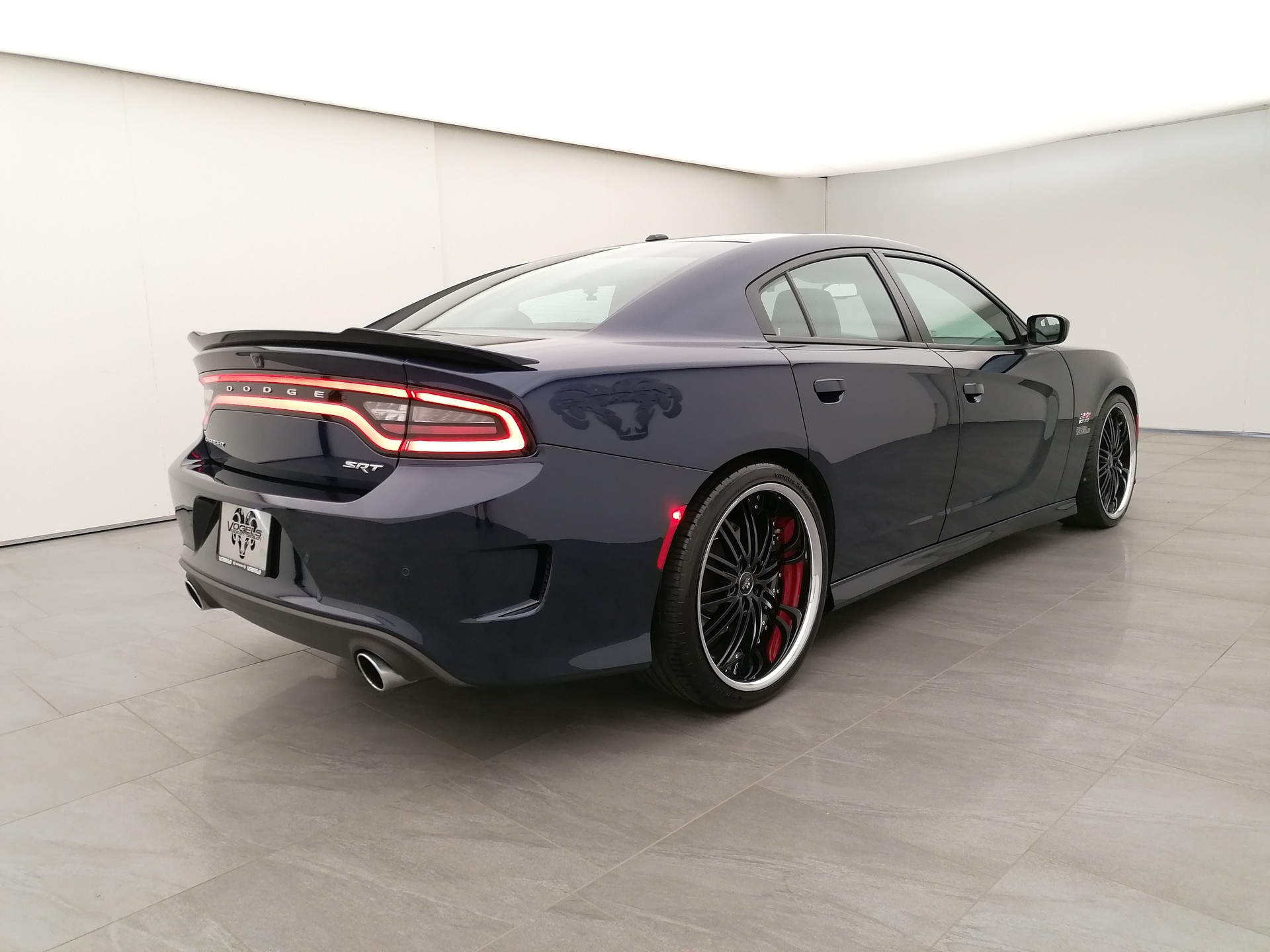 DODGE Charger 392 6.4 SRT-image-3