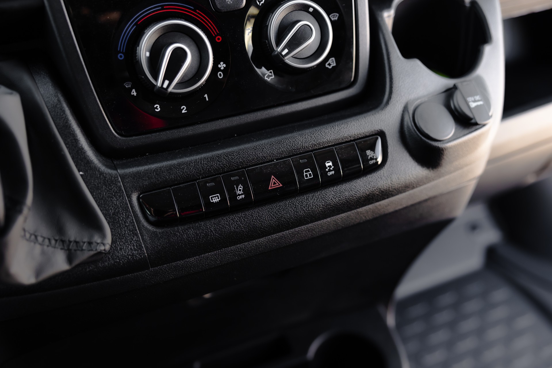 CITROEN Jumper FRIGO - 20° 35 2.2 BlueHDi 140 L3 H2-image-11