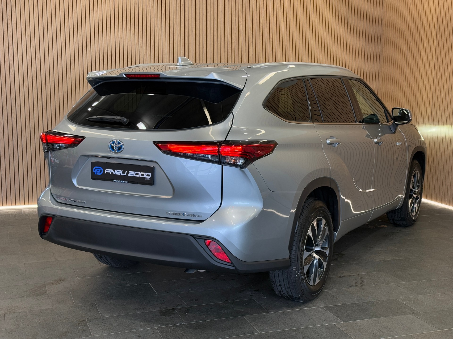 TOYOTA Highlander 2.5 HSD e-CVT 7 Sitzer-showroom-element-2