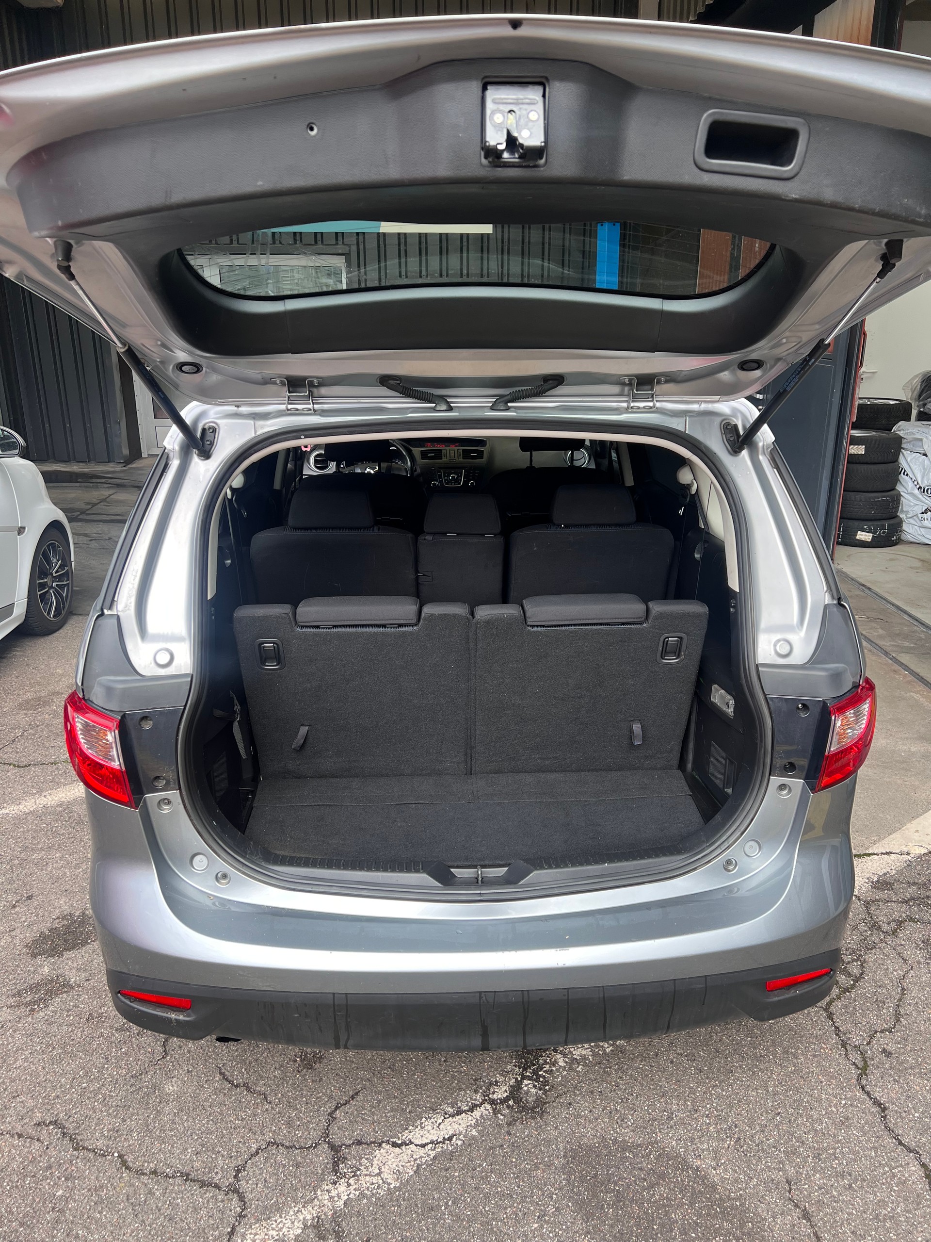 MAZDA 5 1.8 16V Confort-image-10