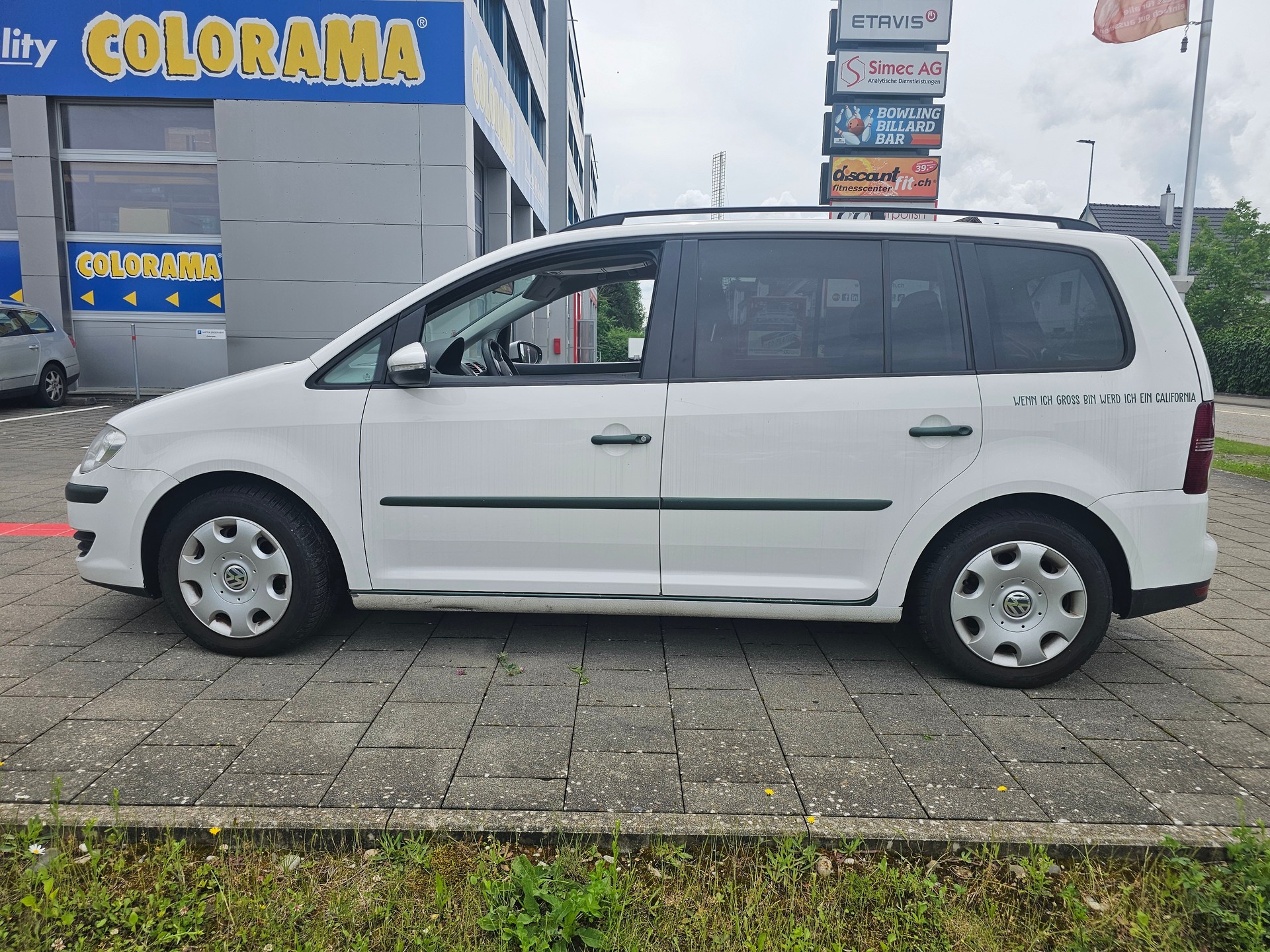 VW Touran 1.4 TSI Trendline DSG-image-5