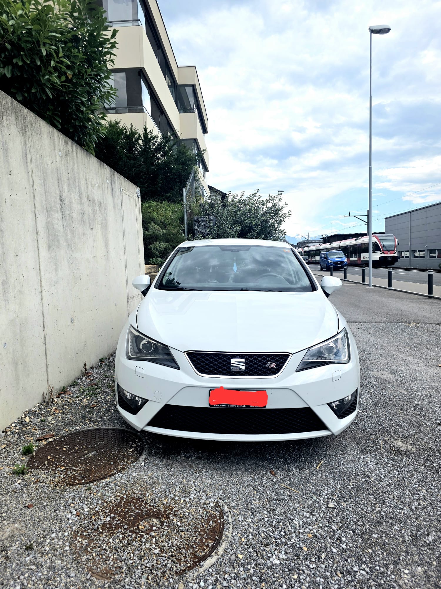 SEAT Ibiza 1.2 TSI FR Stopp-Start-image-0