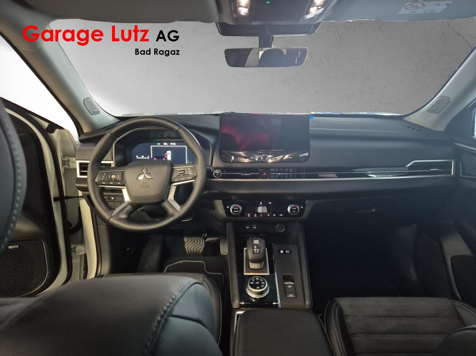 MITSUBISHI Outlander 2.4 PHEV Intense 4x4-image-10