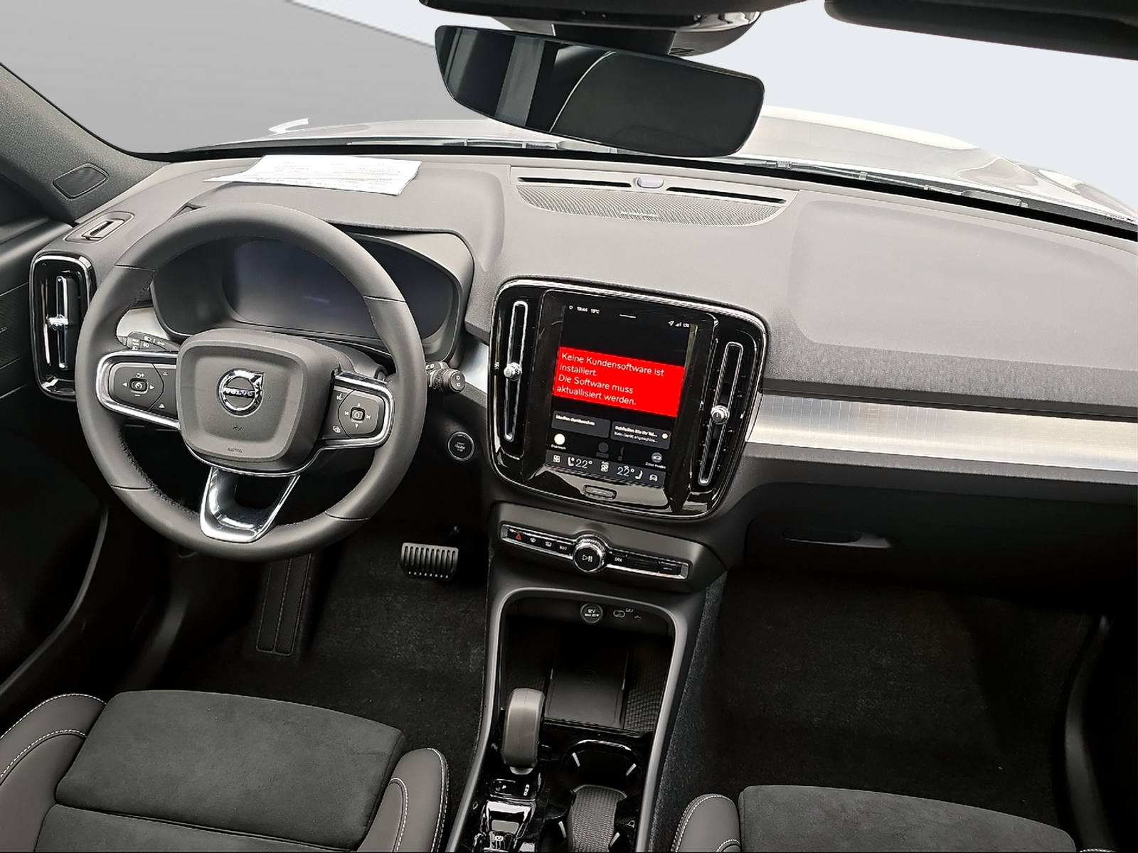 VOLVO XC40 B4 Benzin Mild Hybrid Ultra Dark DCT-image-6