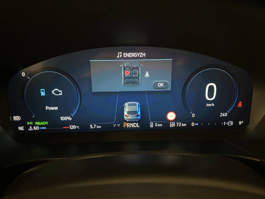 FORD Kuga 2.5 PHEV 243 PS ST-Line X-image-8