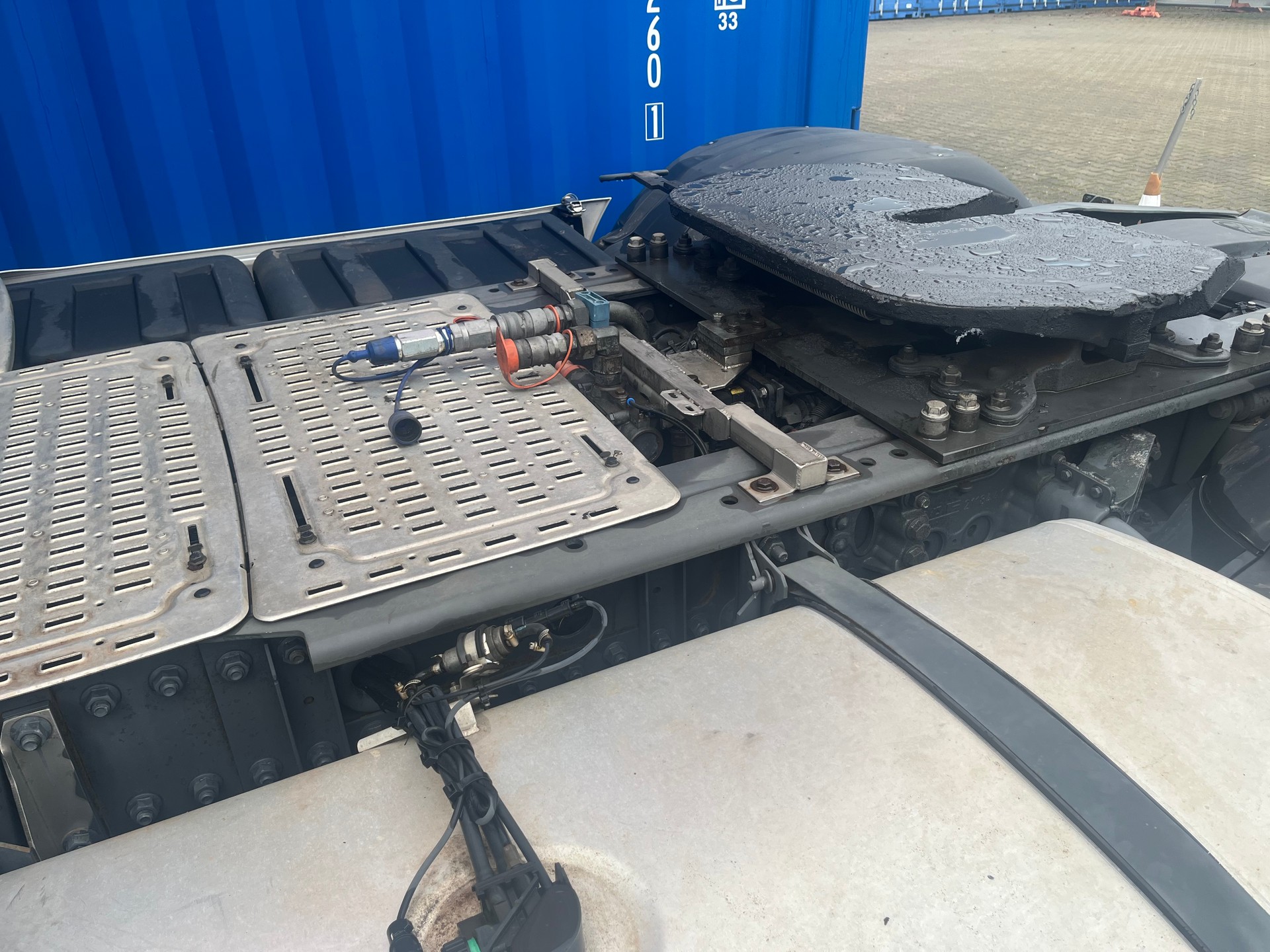 DAF XF 530 ADR und Hydraulik-image-4