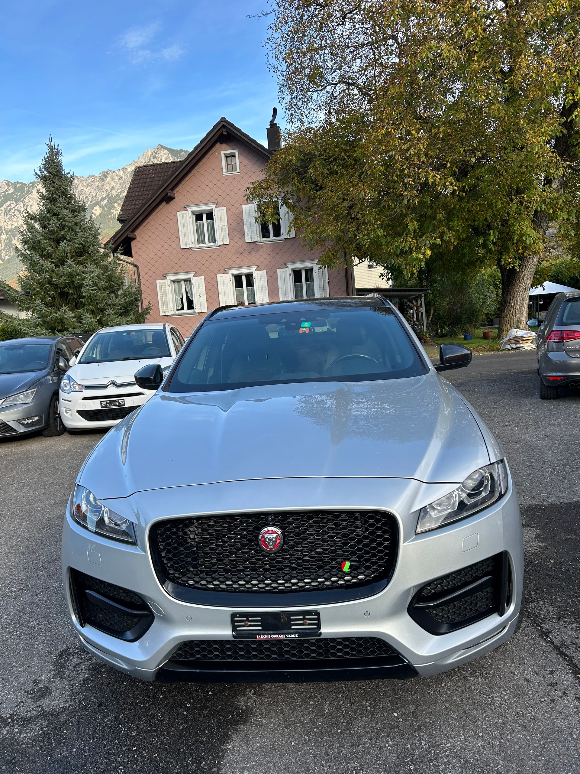 JAGUAR F-Pace 3.0 V6 R-Sport AWD Automatik-image-6