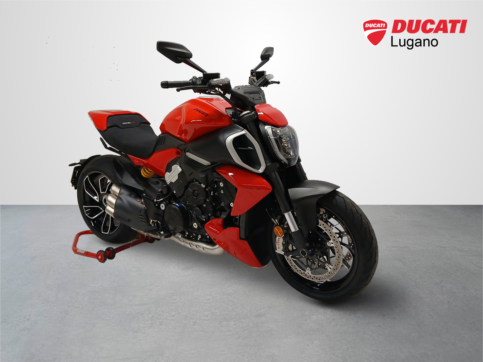 DUCATI DIAVEL V4
