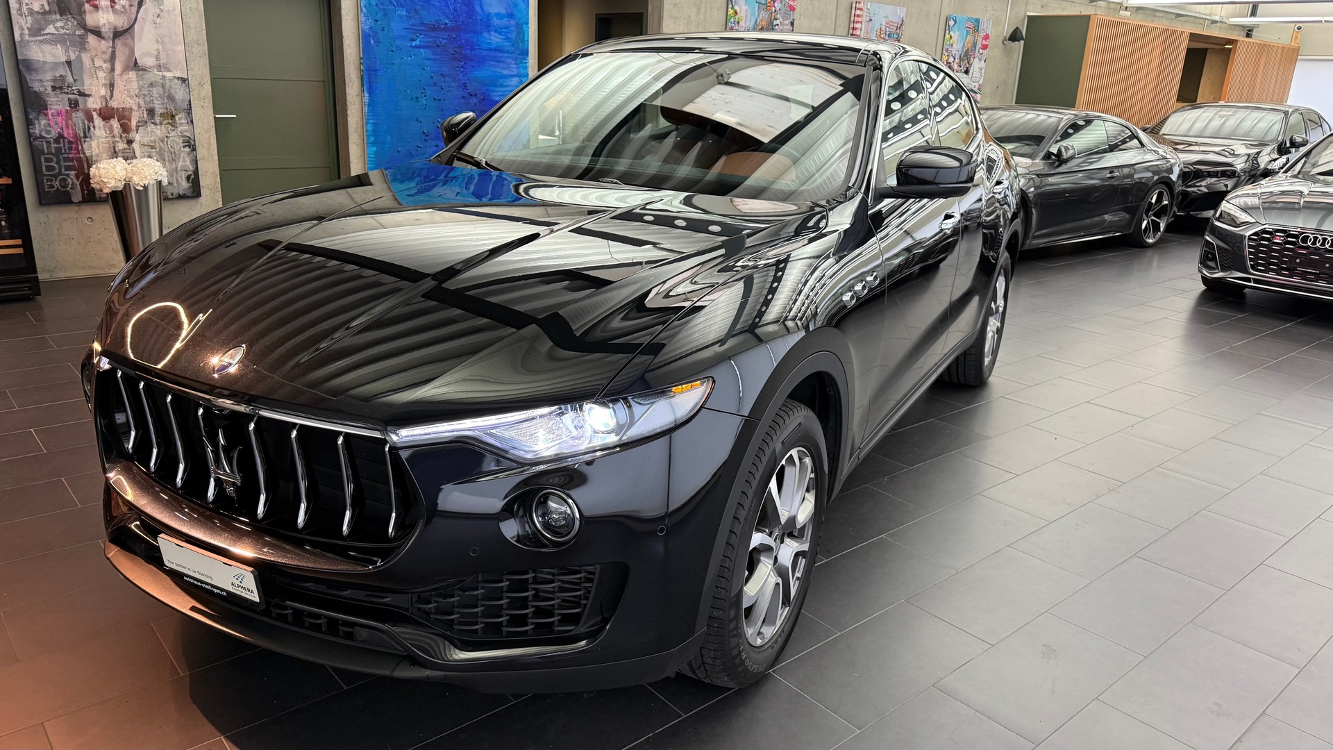 MASERATI Levante 3.0 V6 GranSport-image-19