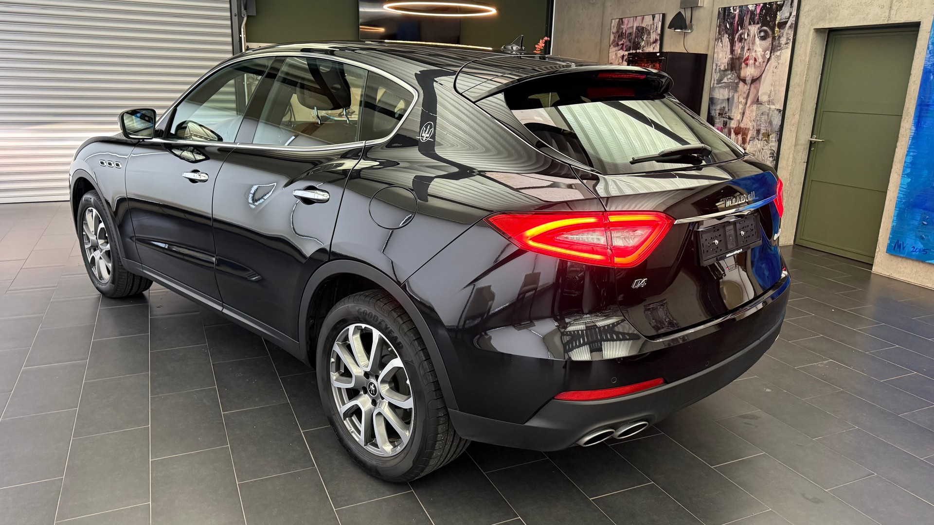 MASERATI Levante 3.0 V6 GranSport-image-12