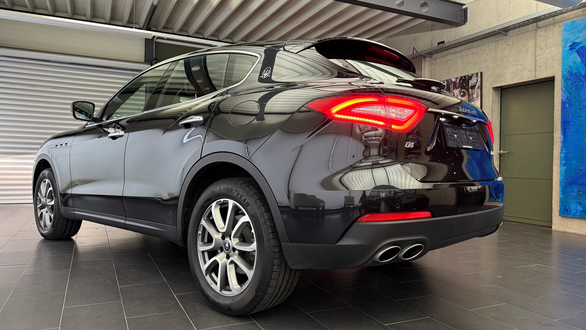 MASERATI Levante 3.0 V6 GranSport-image-16