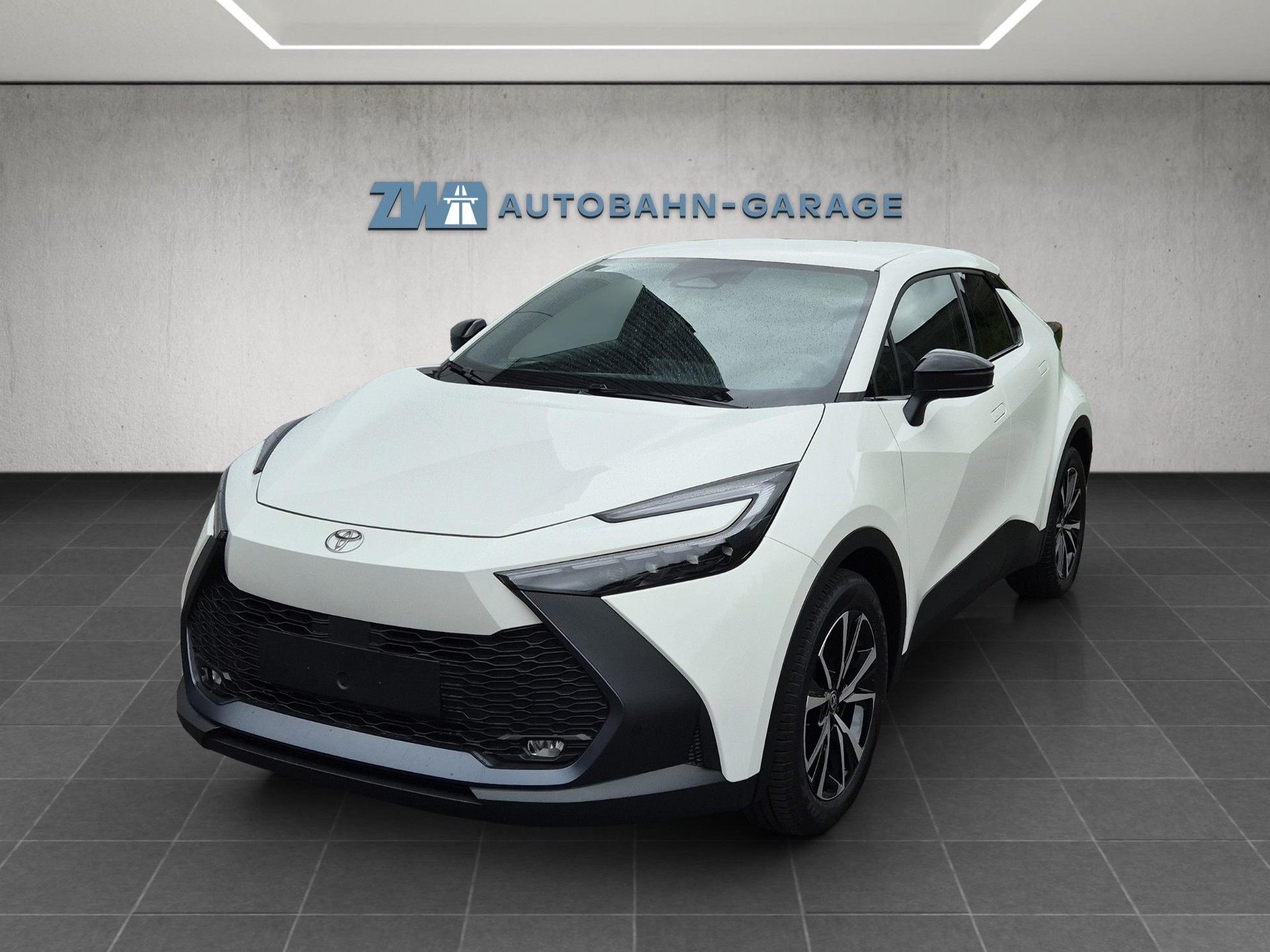 TOYOTA C-HR 2.0 PHEV Swiss Edition-image-0
