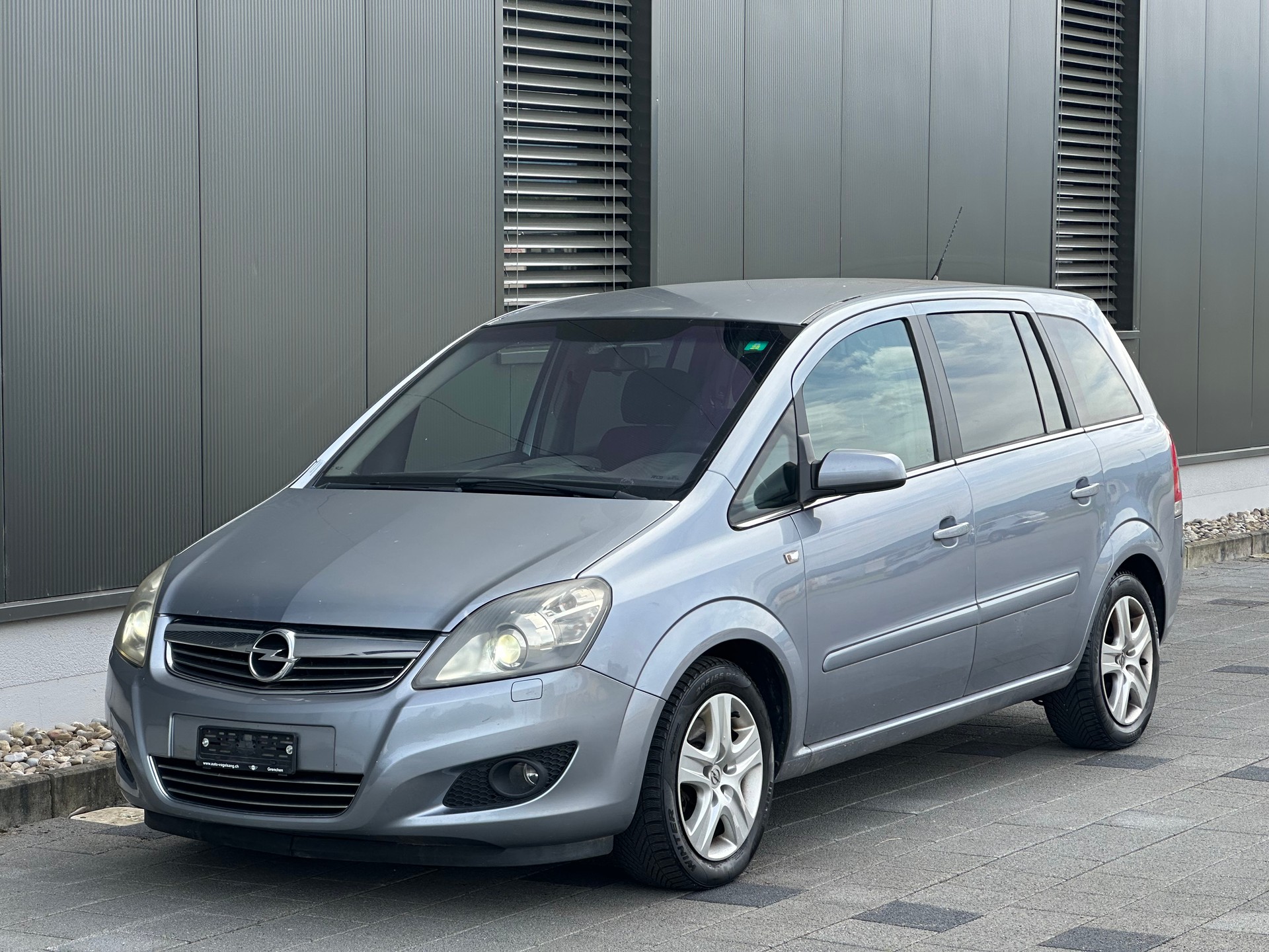 OPEL Zafira 1.9 CDTI Cosmo-image-6