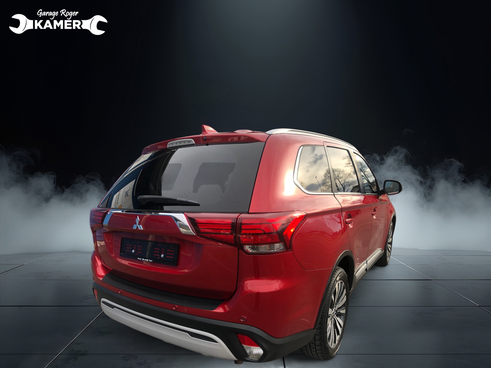MITSUBISHI Outlander 2.0 Diamond 4WD CVT-image-2